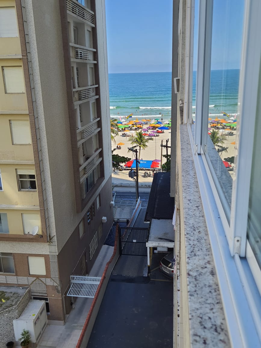 Pitangueiras Beach with Sea View.