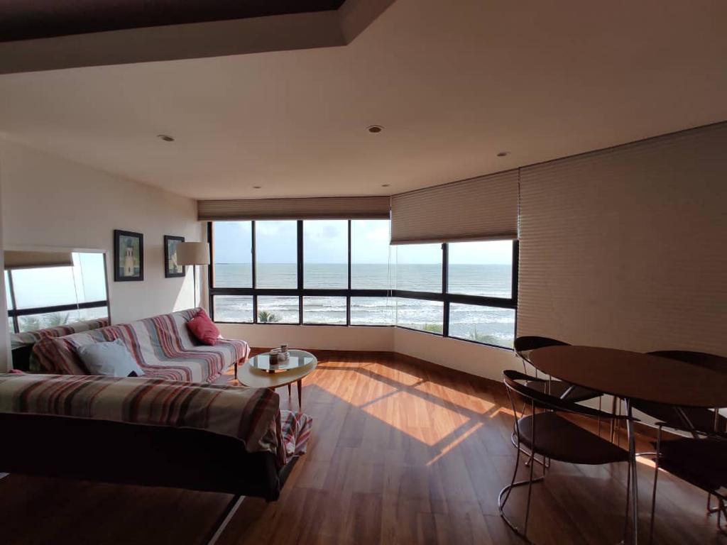 Beautiful Beach Apartment