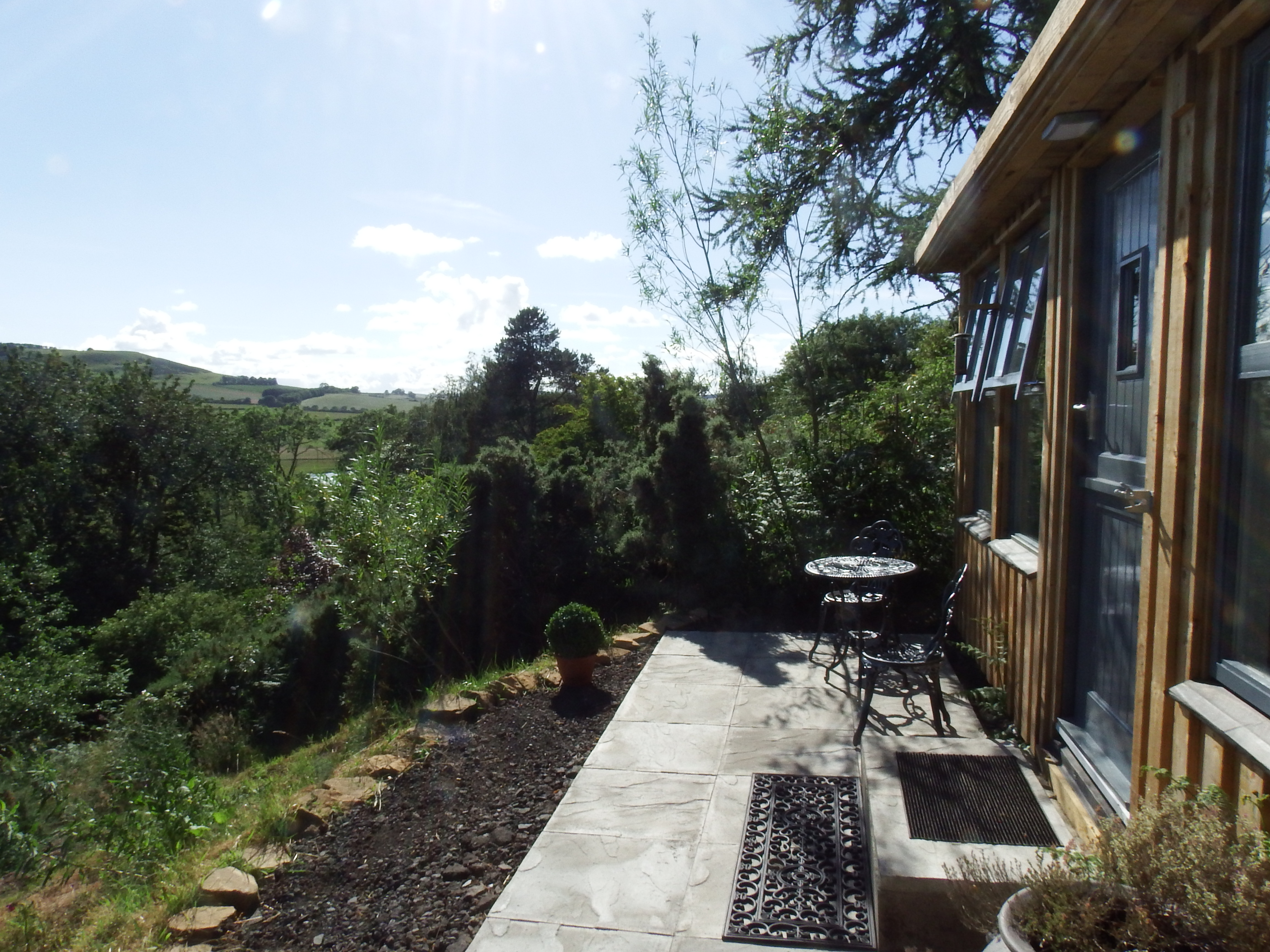 Woodland cabin with outstanding 180° views
