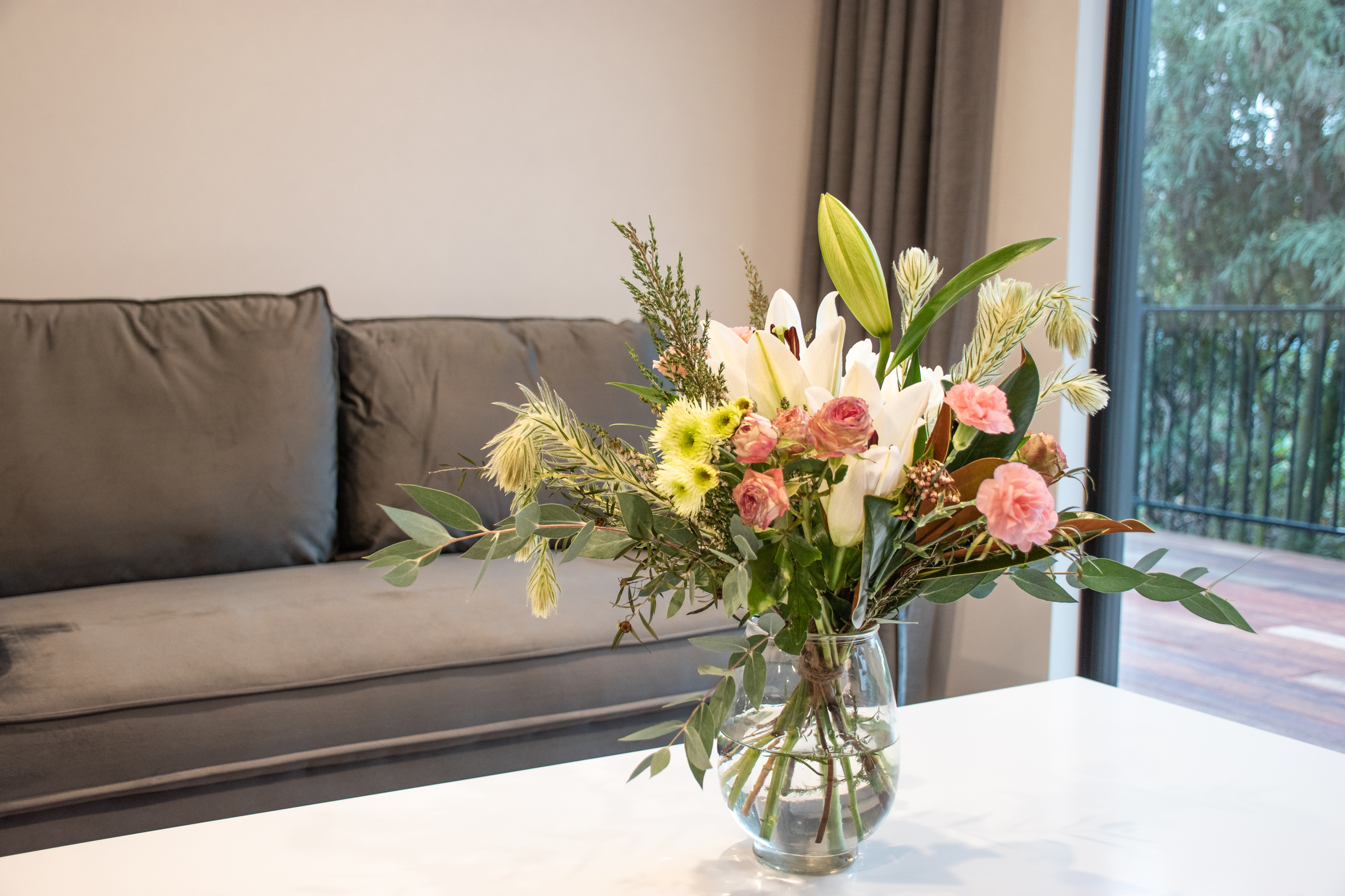 Brookside Wanaka Luxury Apartment Garden View