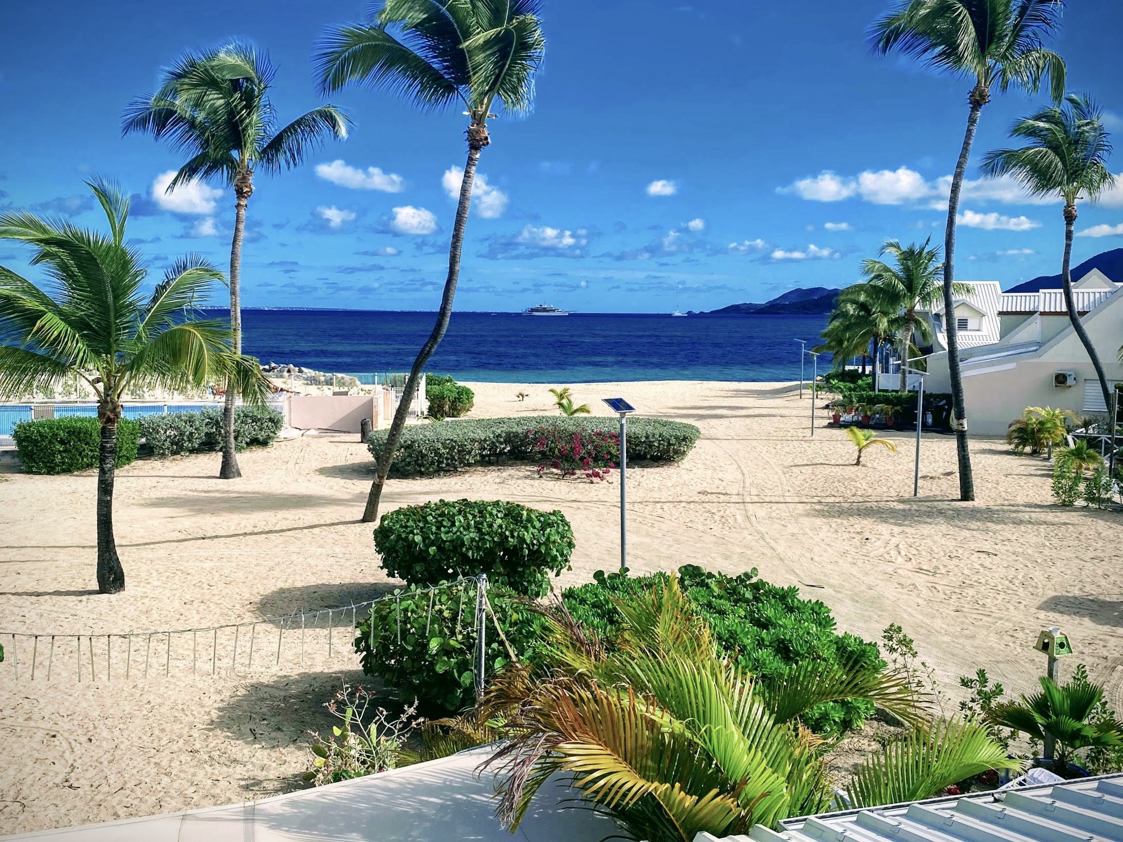 * Ocean Oasis *.