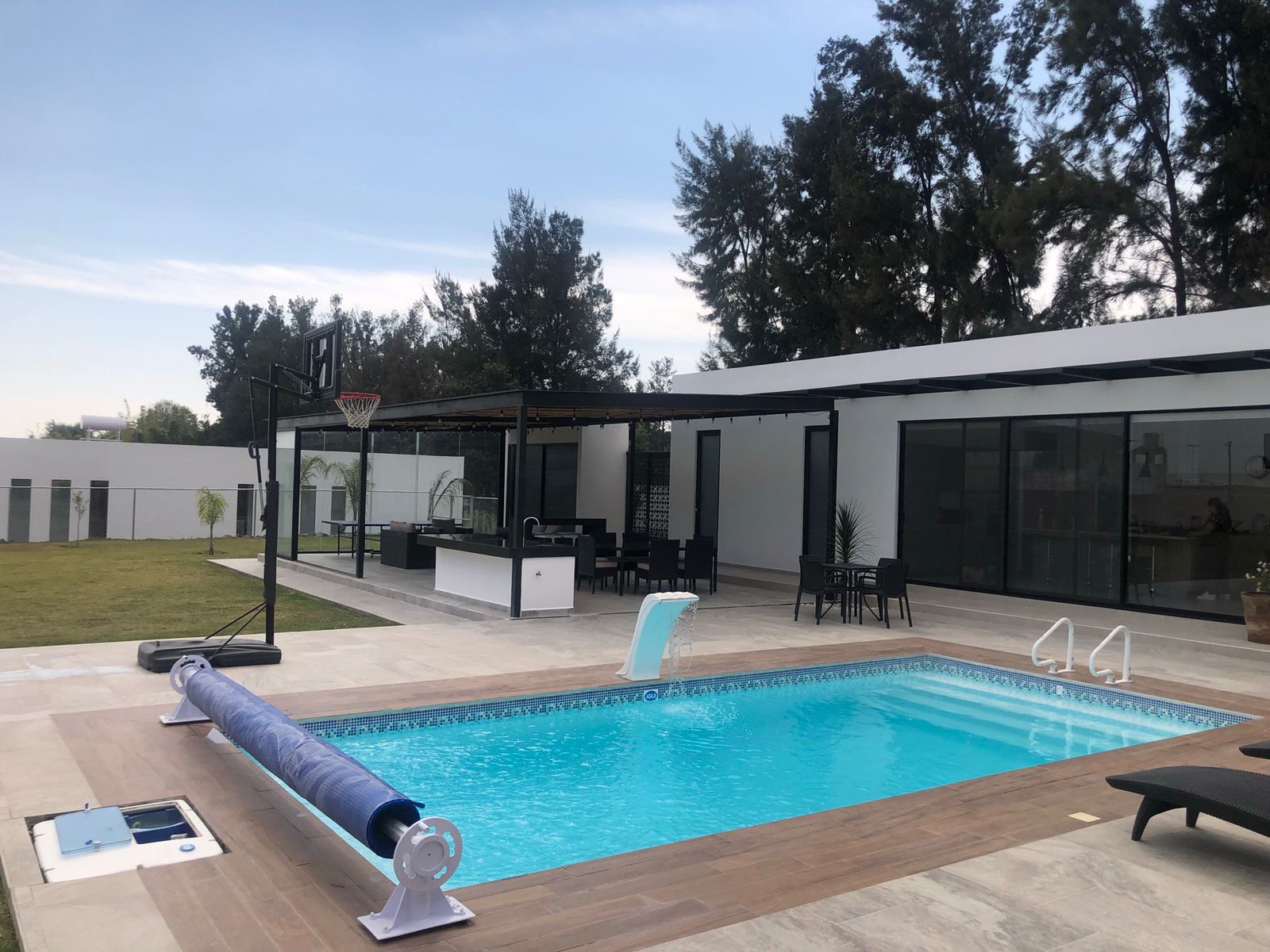 Family house with heated pool in Atlixco