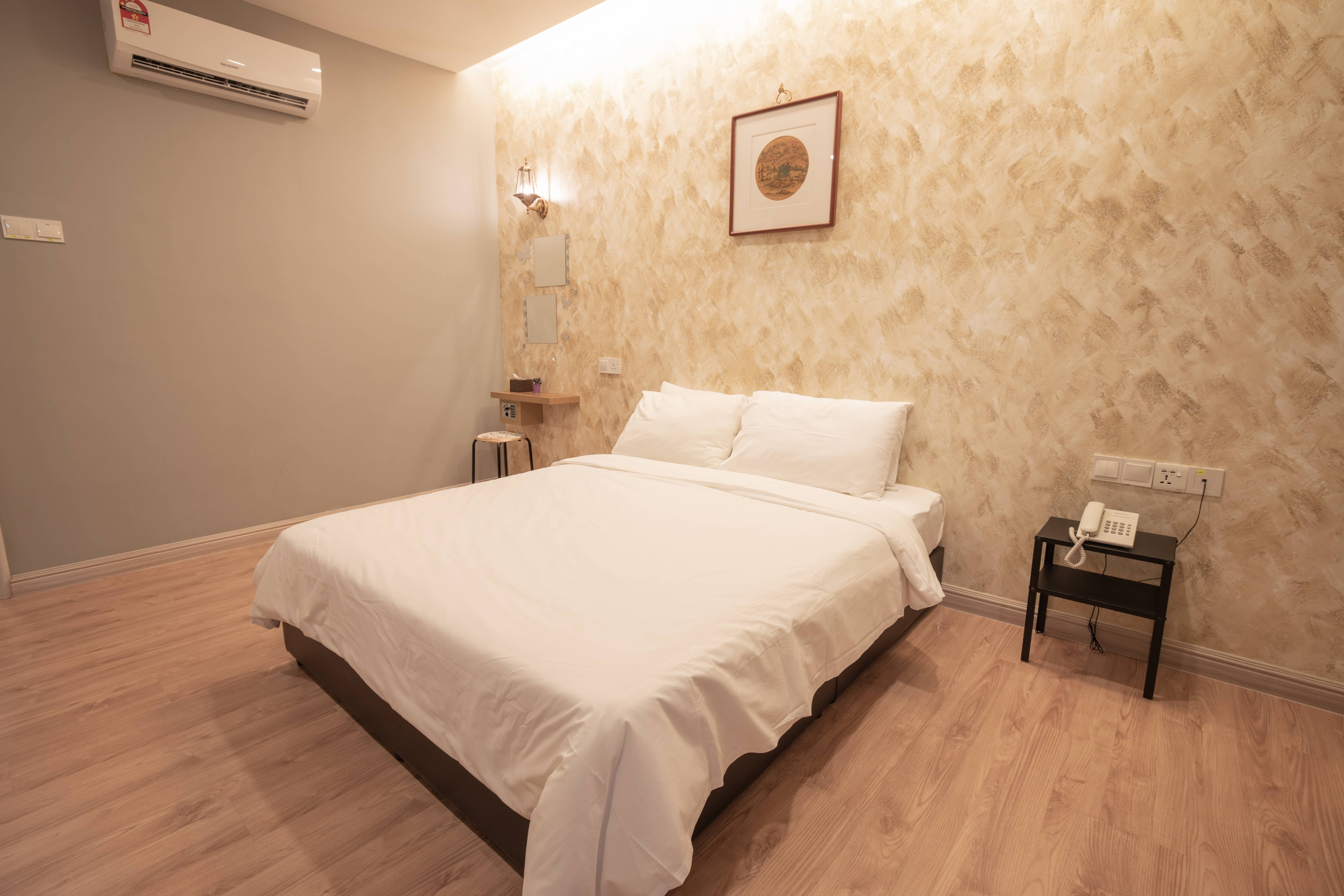 2 pax Double Room with Pool Facility