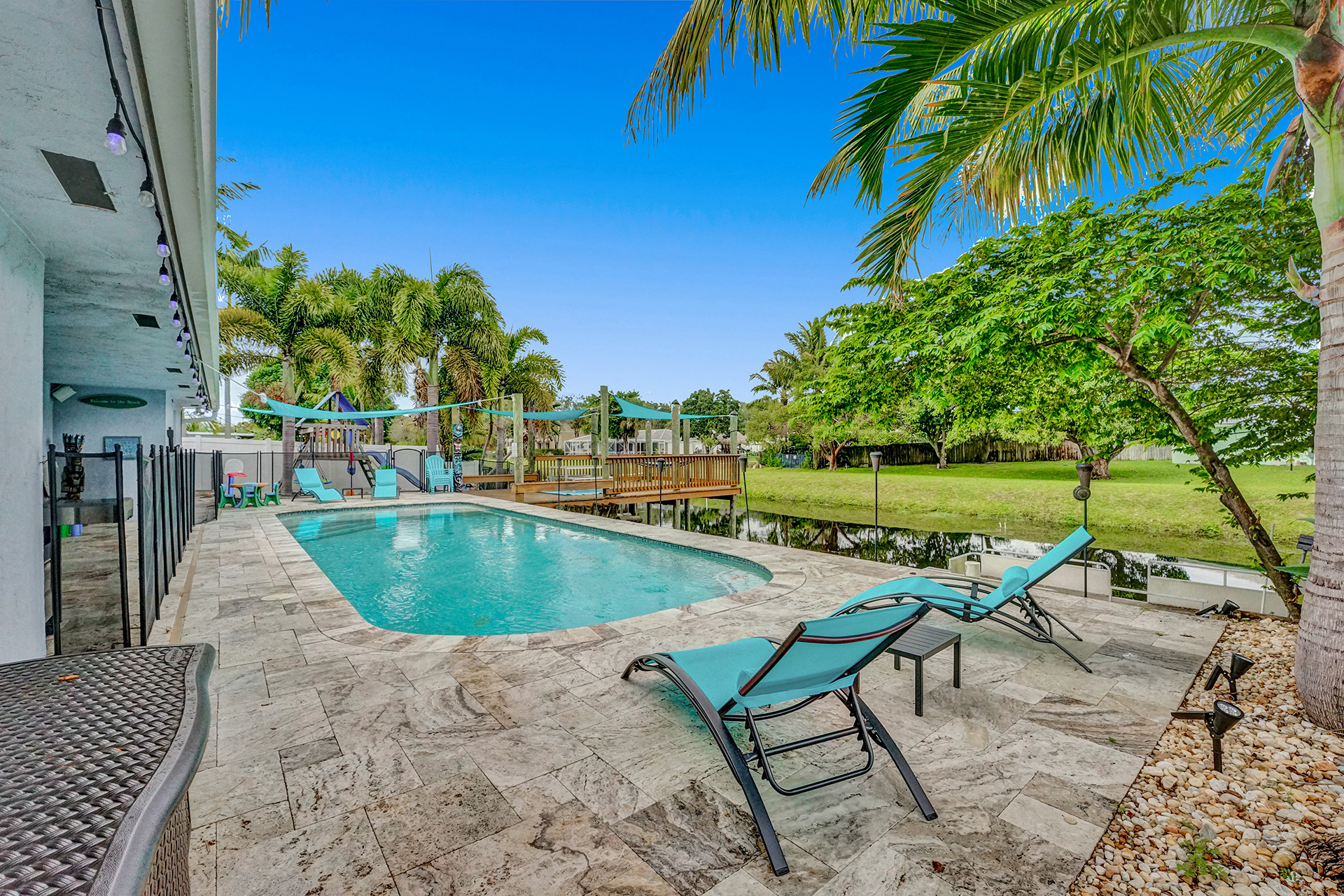 Blue Heron House -A family friendly tropical oasis