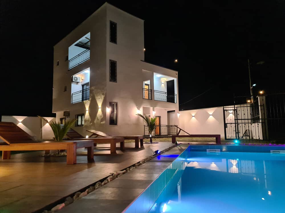 Lovely home with a pool