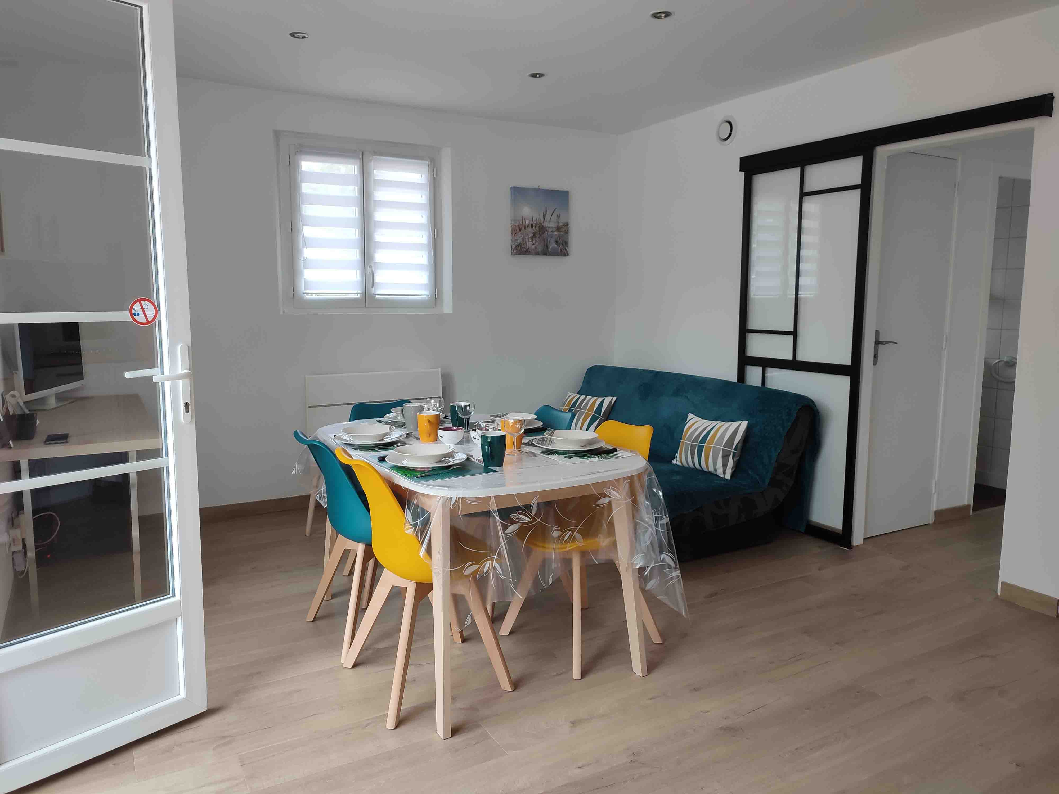 Apartment close to the beach and shops