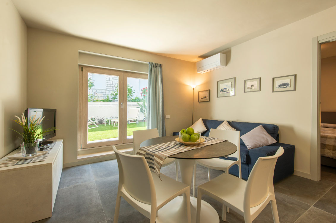 Brand new apartment, 150mt from Piazza Sirolo