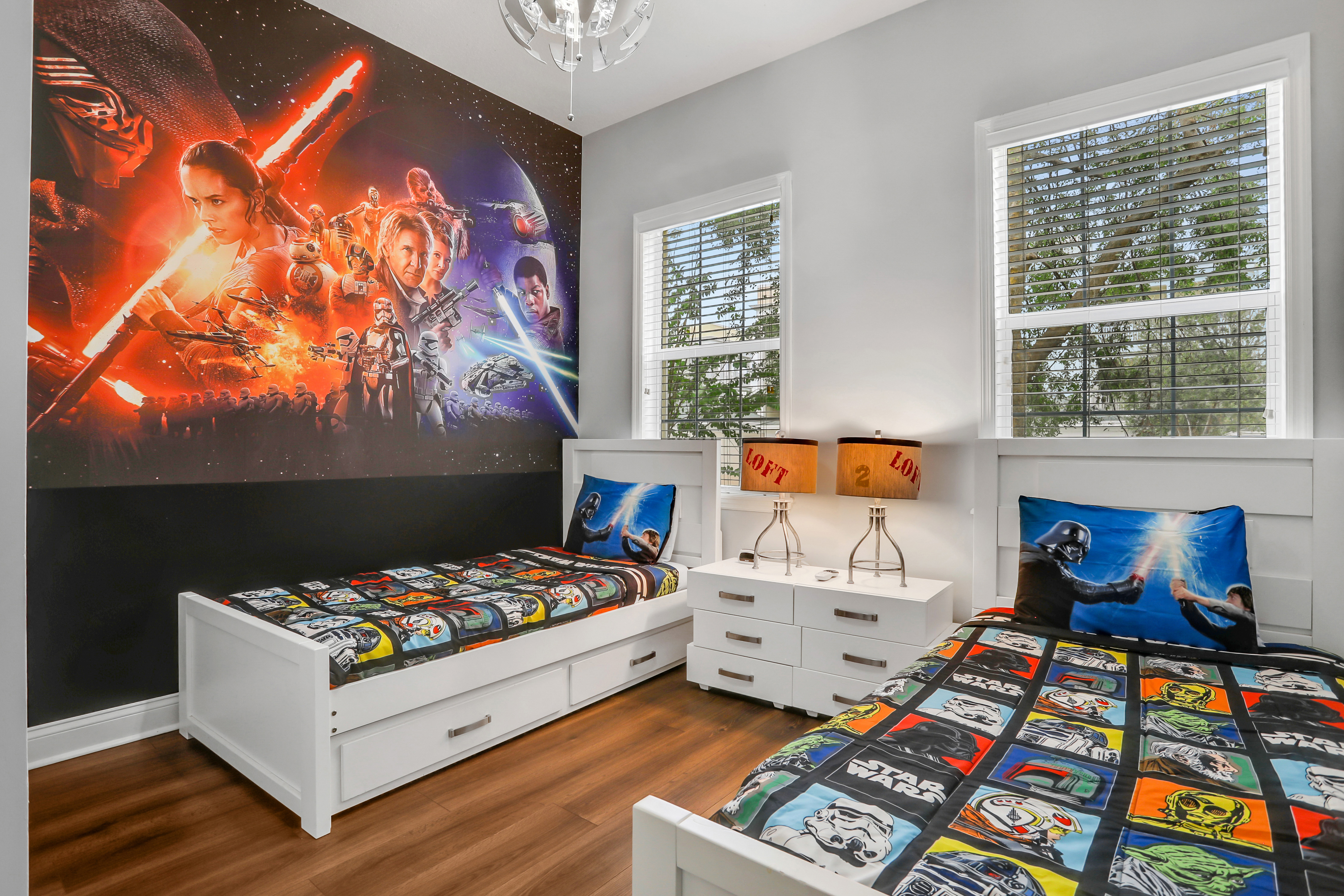 Renovated Luxury Reunion Condo w/ Pool near Disney