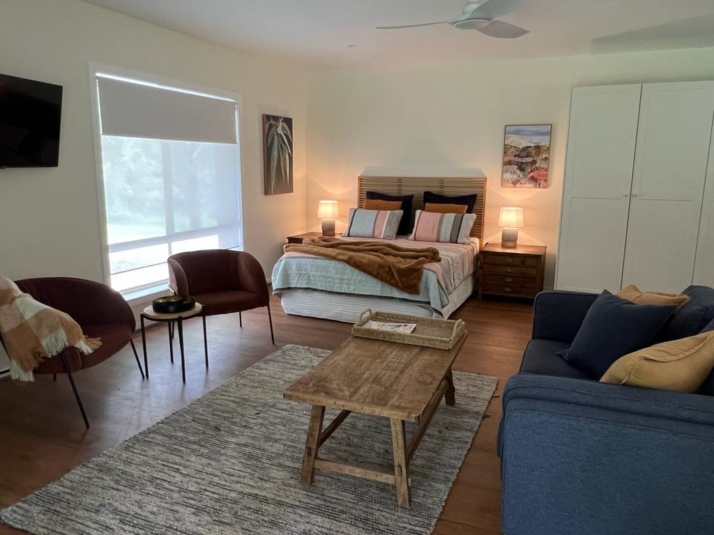 Frenchman's Cottage luxury 1BR accom @ Bellbrooke