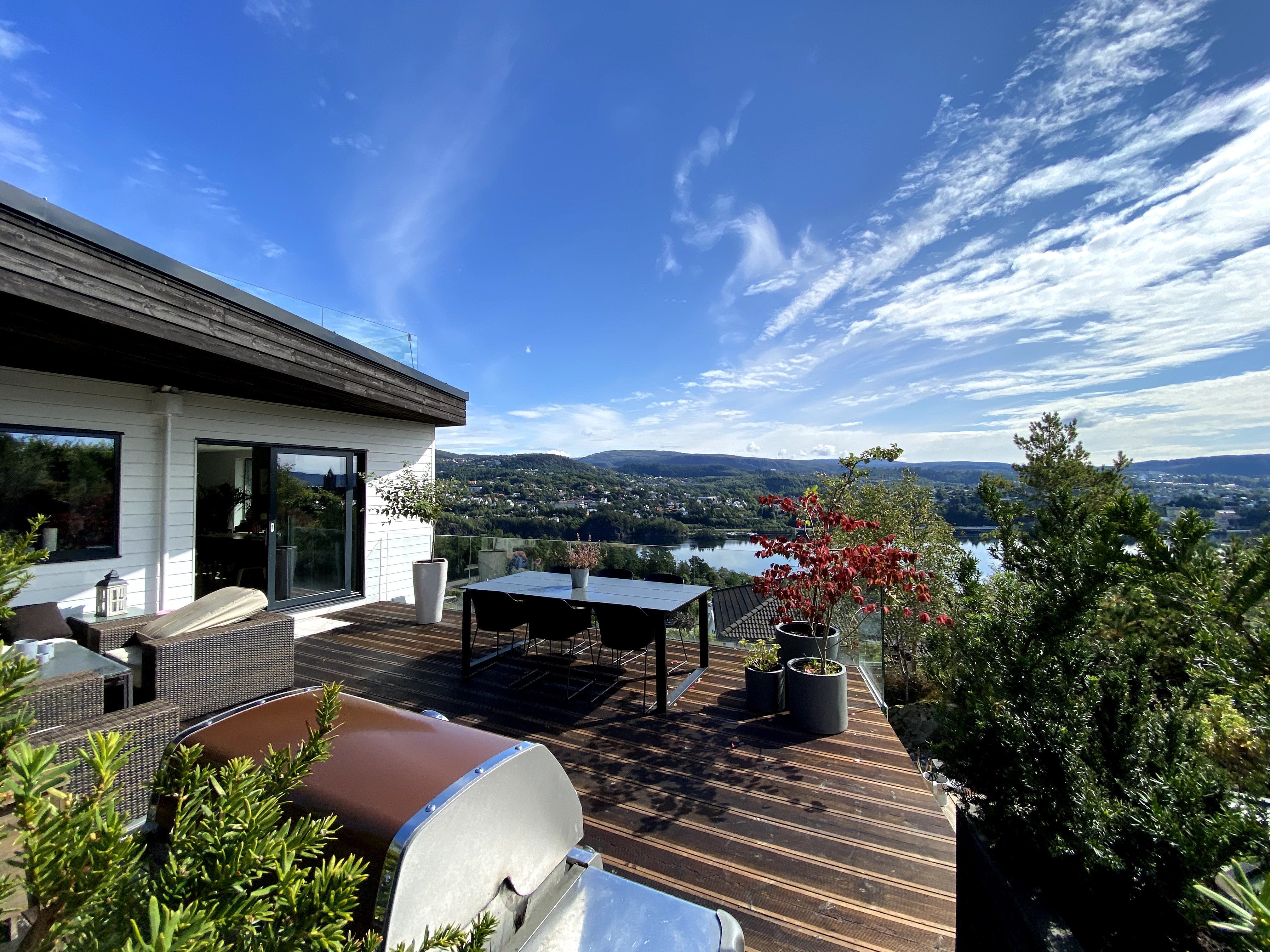 Contemporary House with scenic view over Bergen