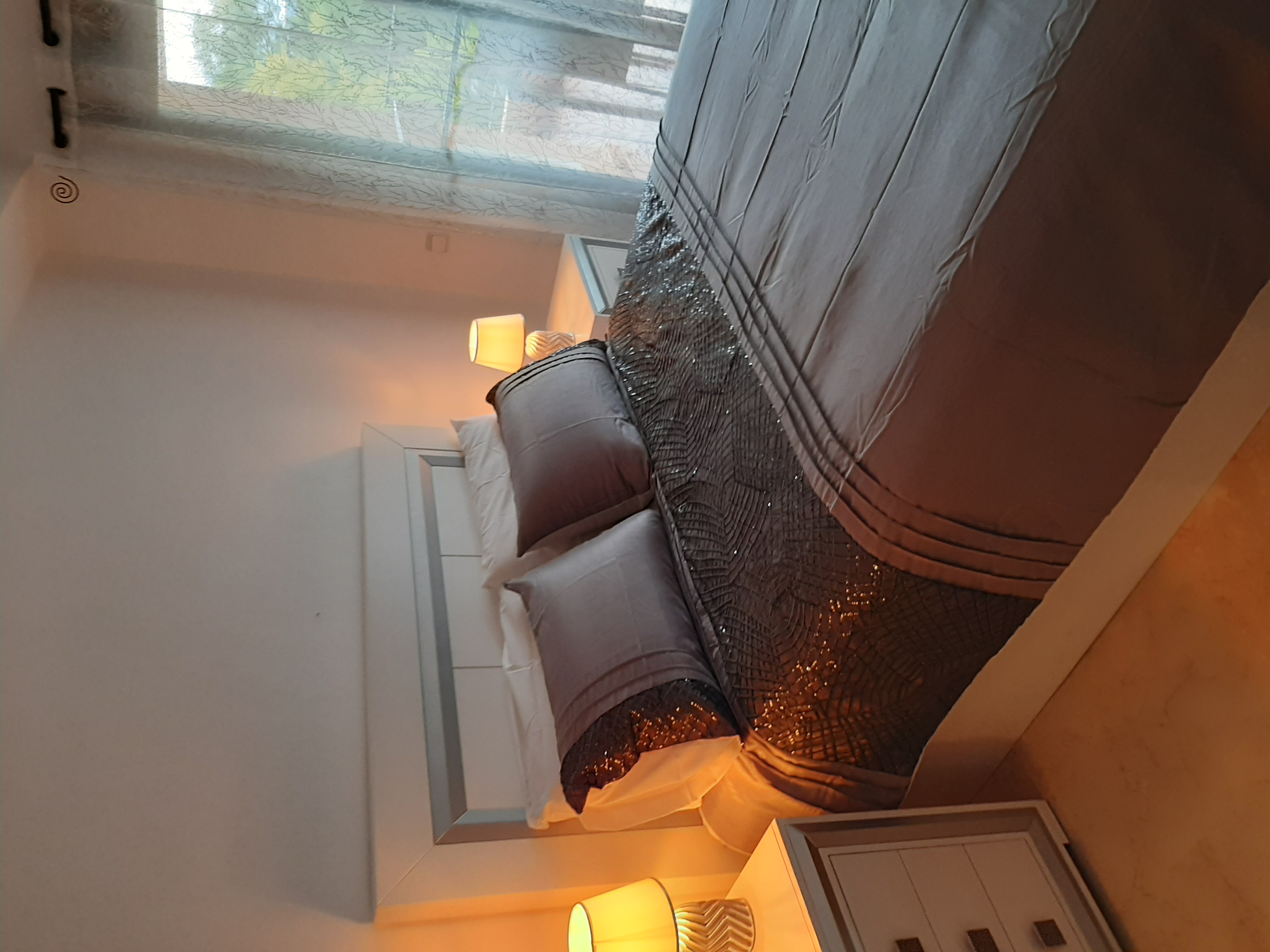 Luxury one bedroom apartment with pool and gym