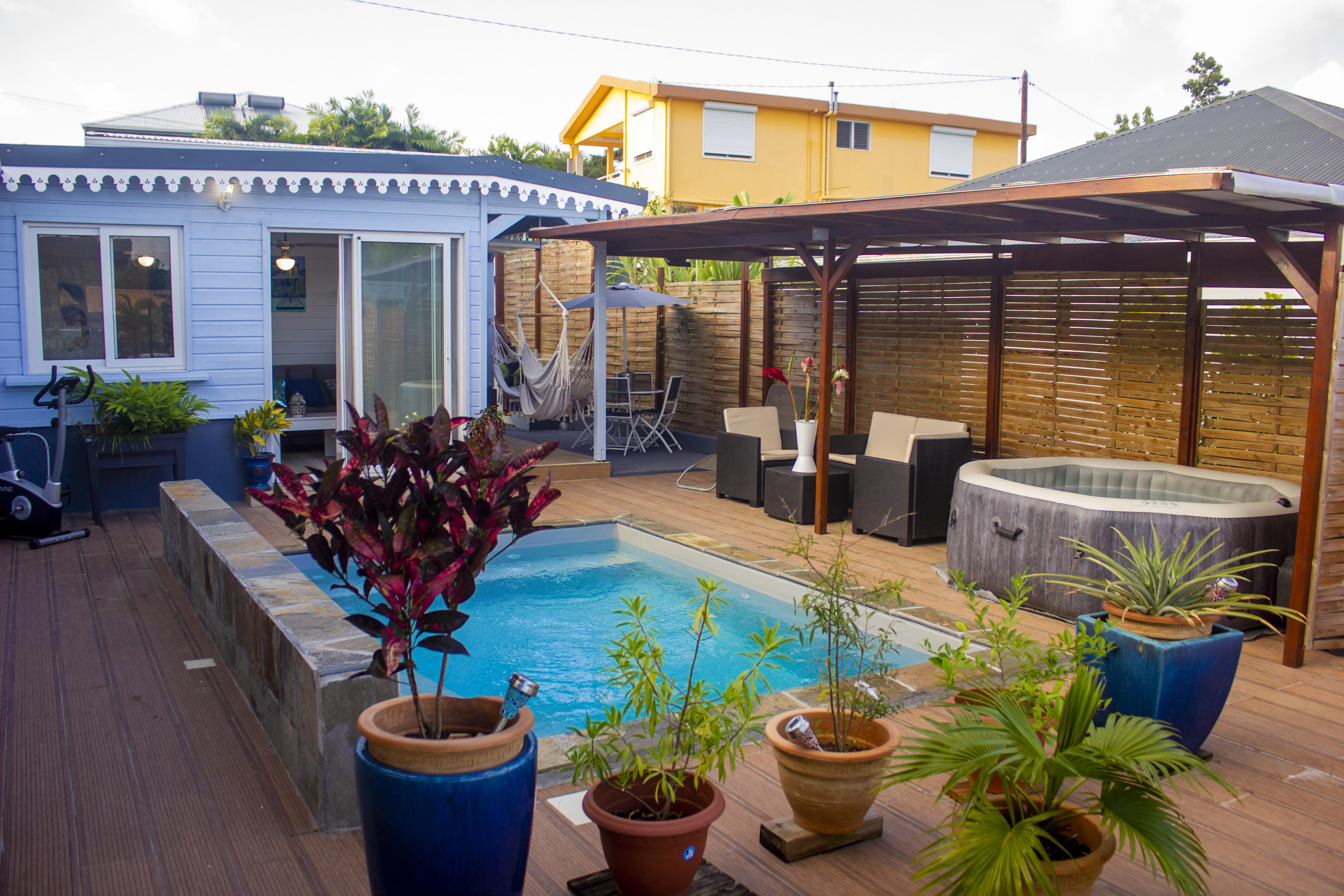 BougainvilleaTropical Private Pool and Hot Tub