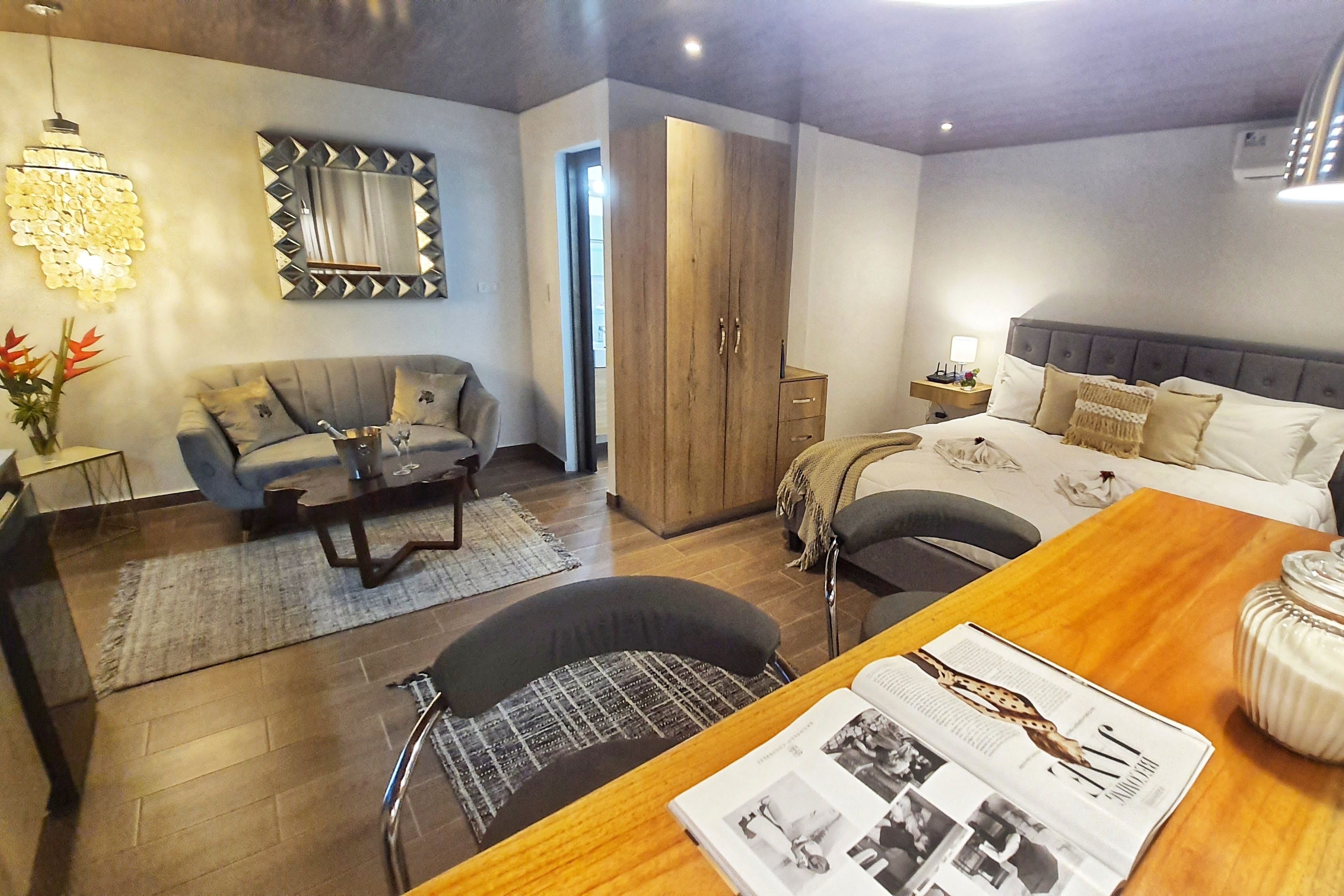Villa Alejandro -Junior Suite with private kitchen