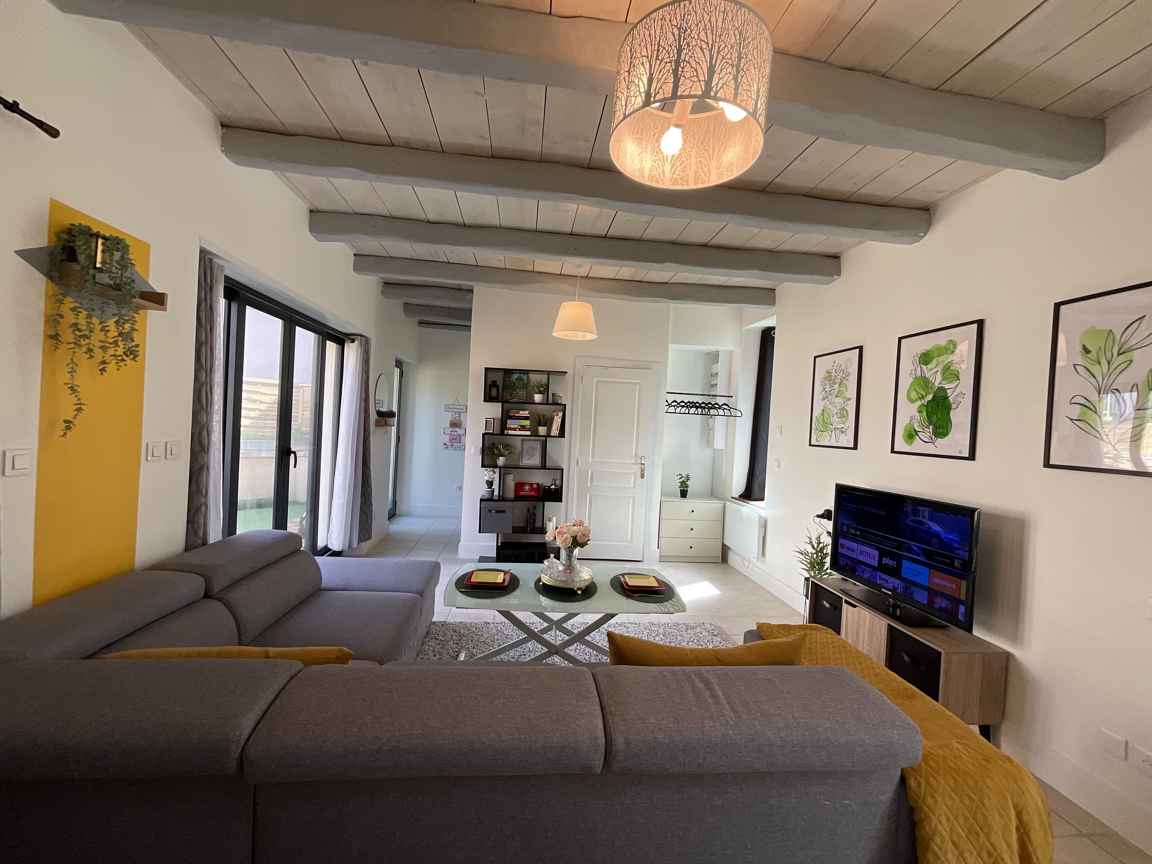 Little cocoon in downtown Melun