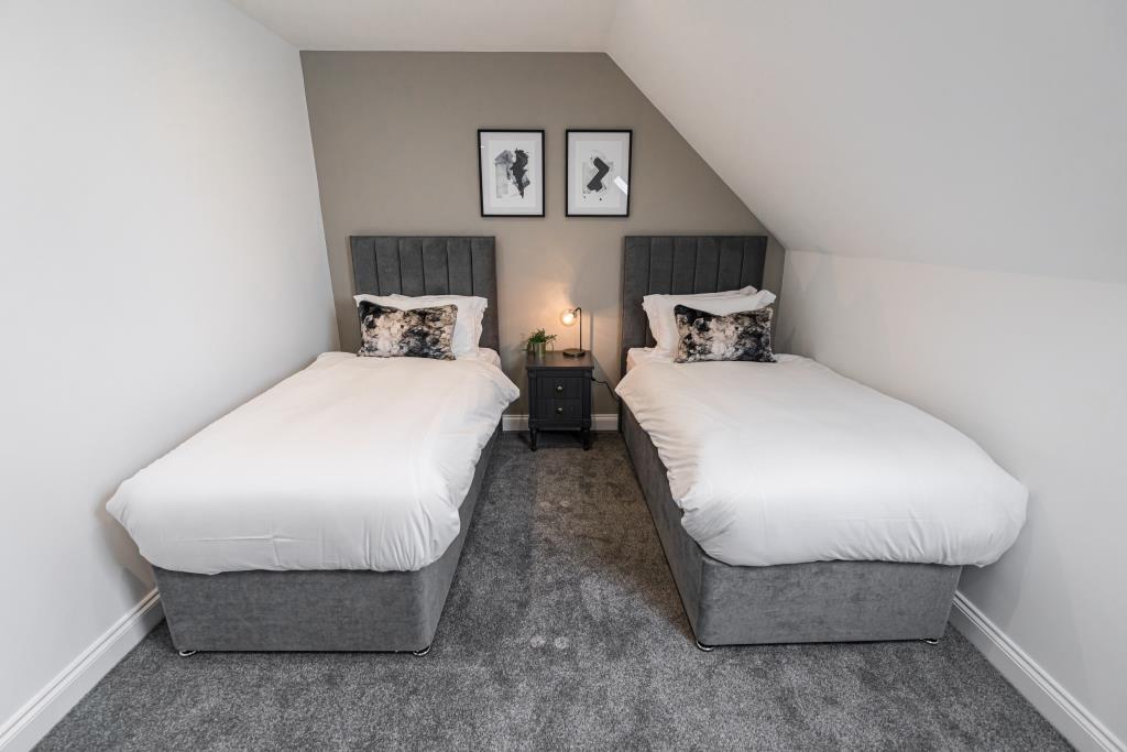 BOURNECOAST STYLISH FLAT SEA VIEWS WIFI FM8407 Apartments for