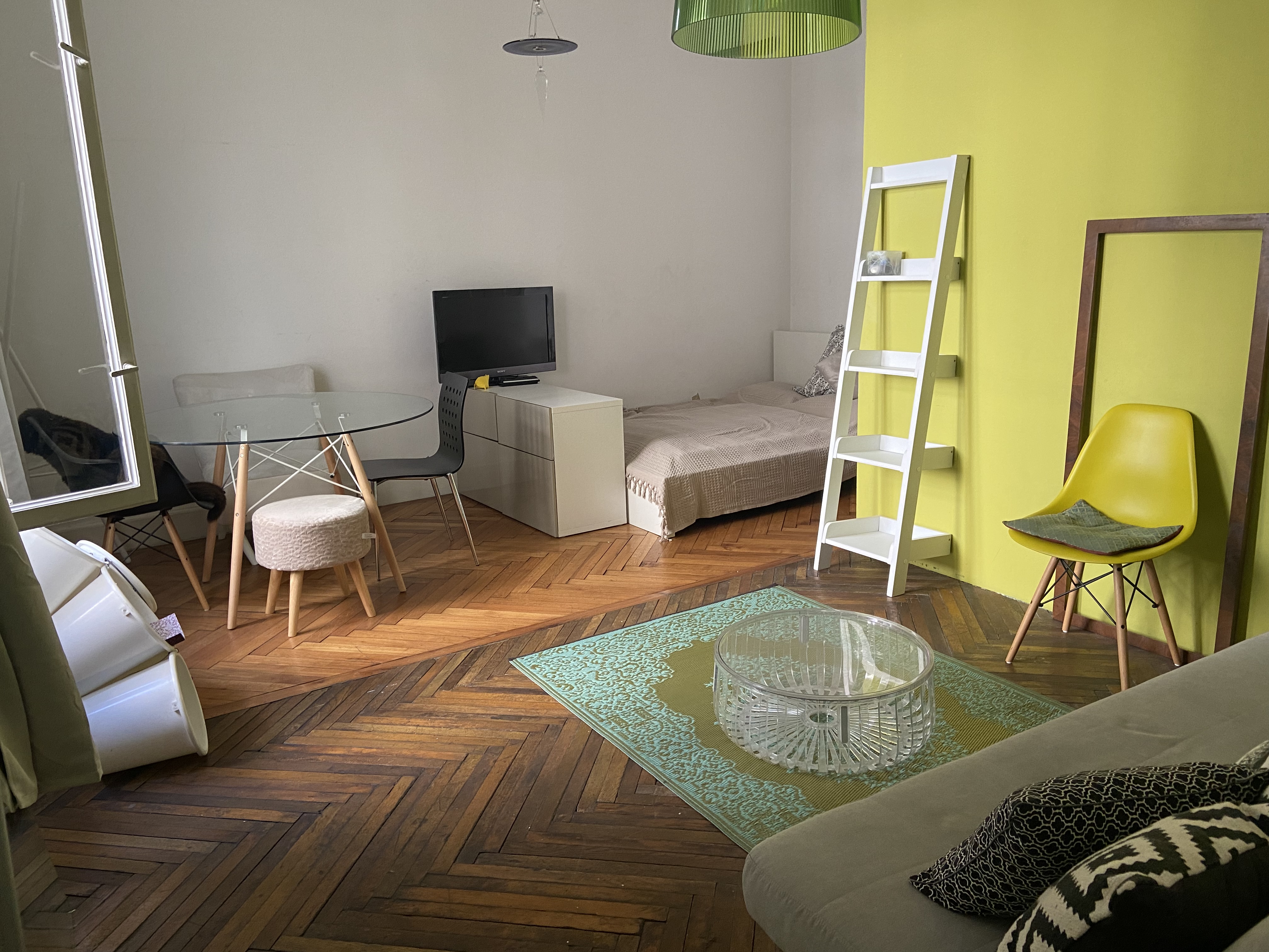 Centrally located in the 8.district