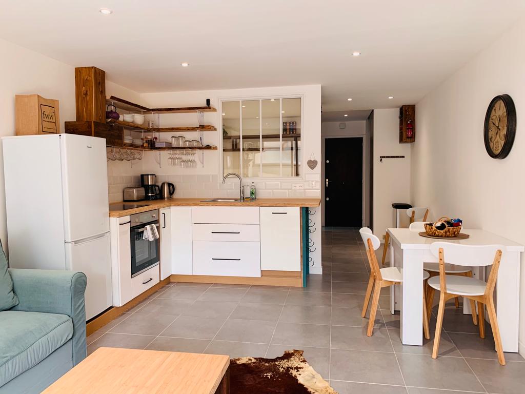 LOVELY CENTRAL RENTAL UNIT
