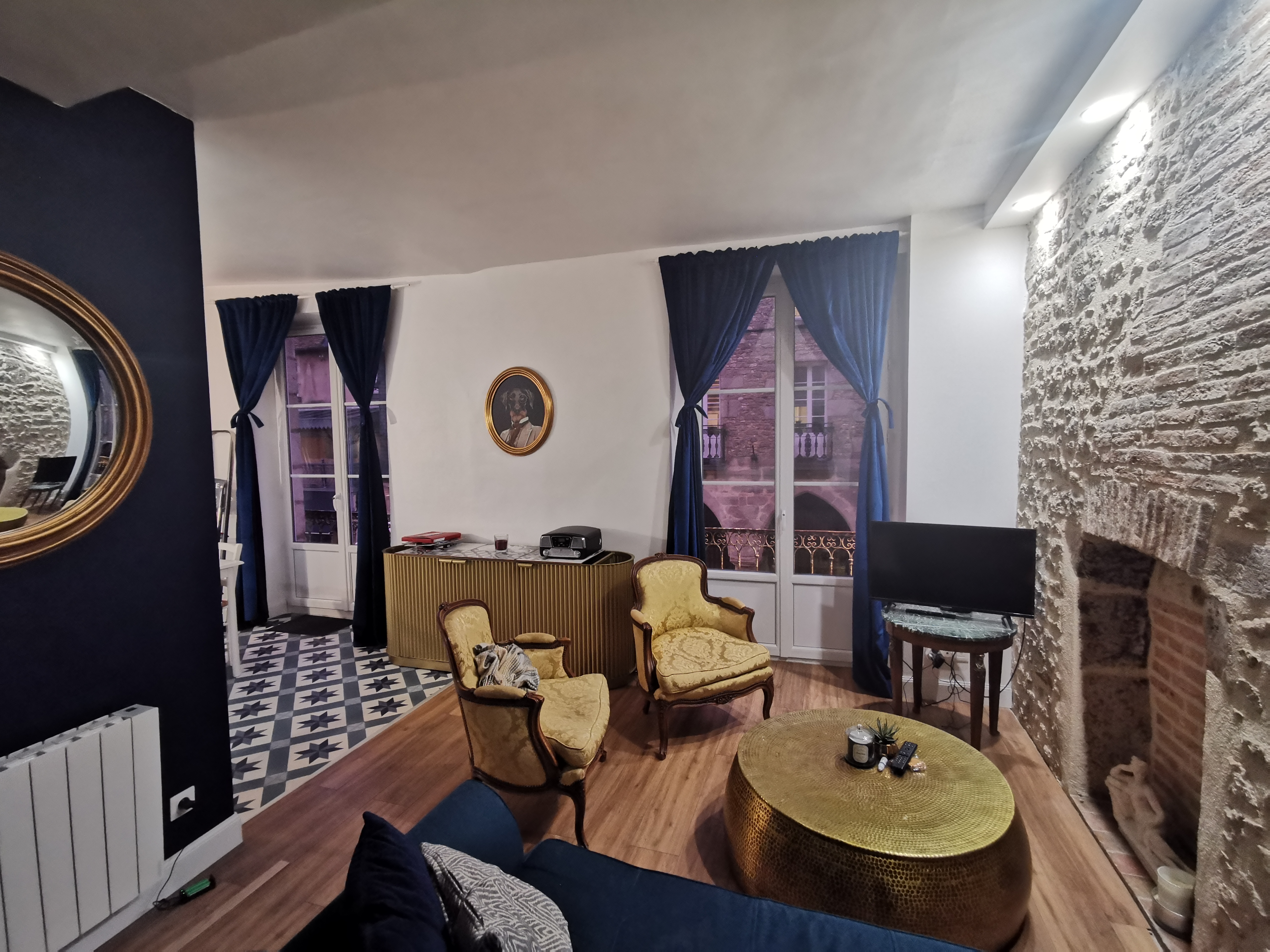 Beautiful apartment in Hyper center