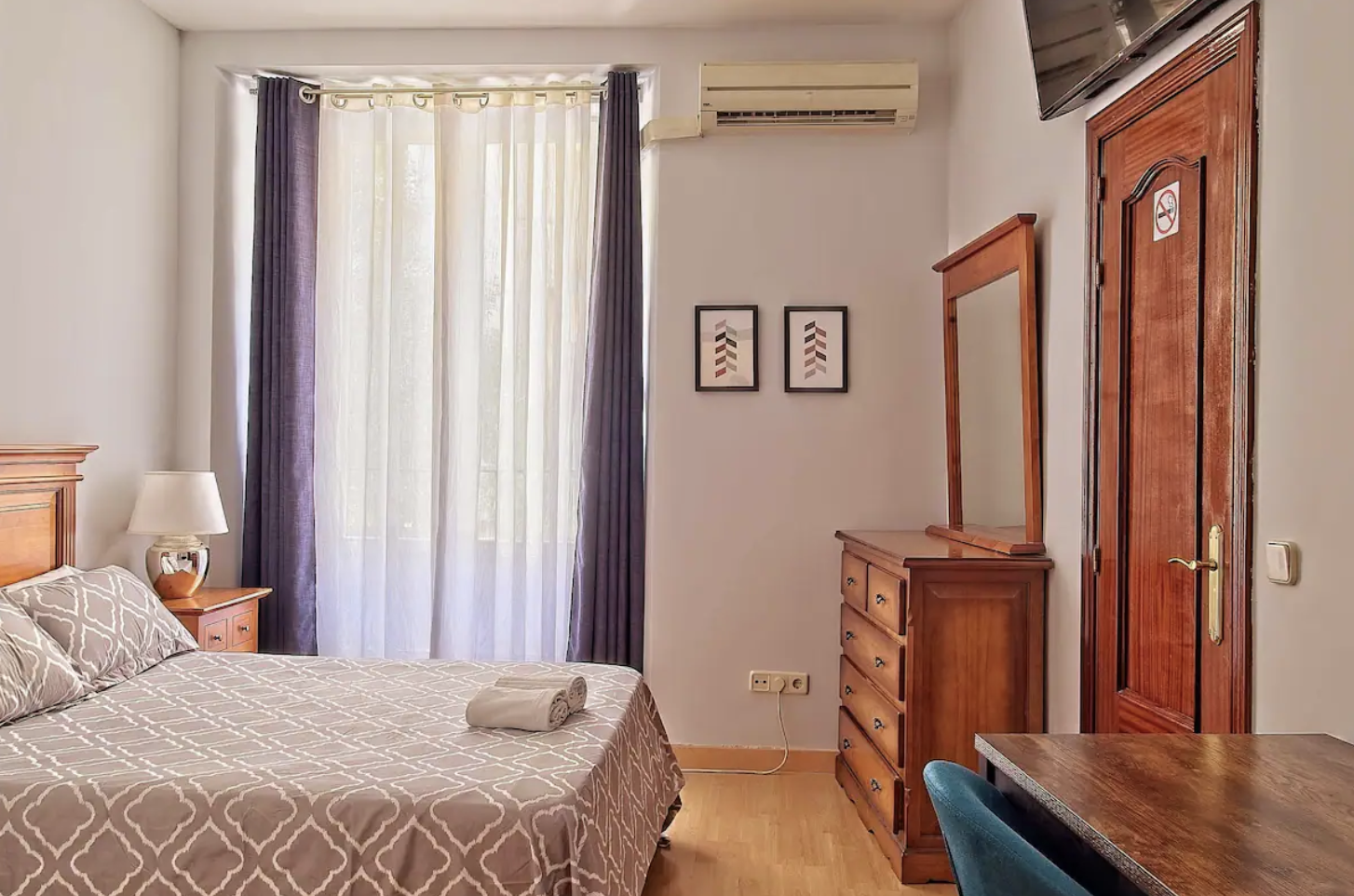 Apartamento entero en pleno centro de Madrid 1-2