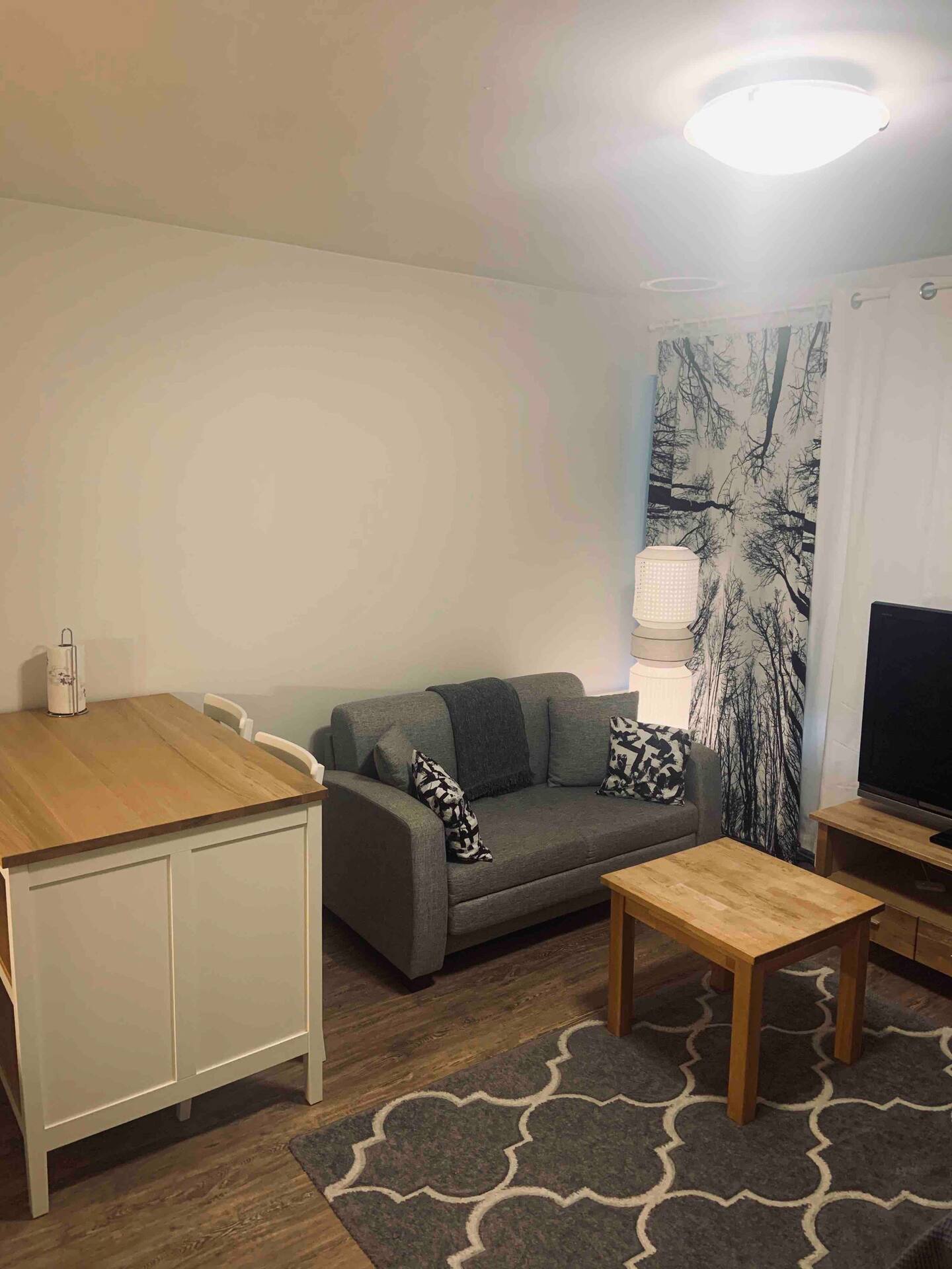 Cozy condominium with free parking.