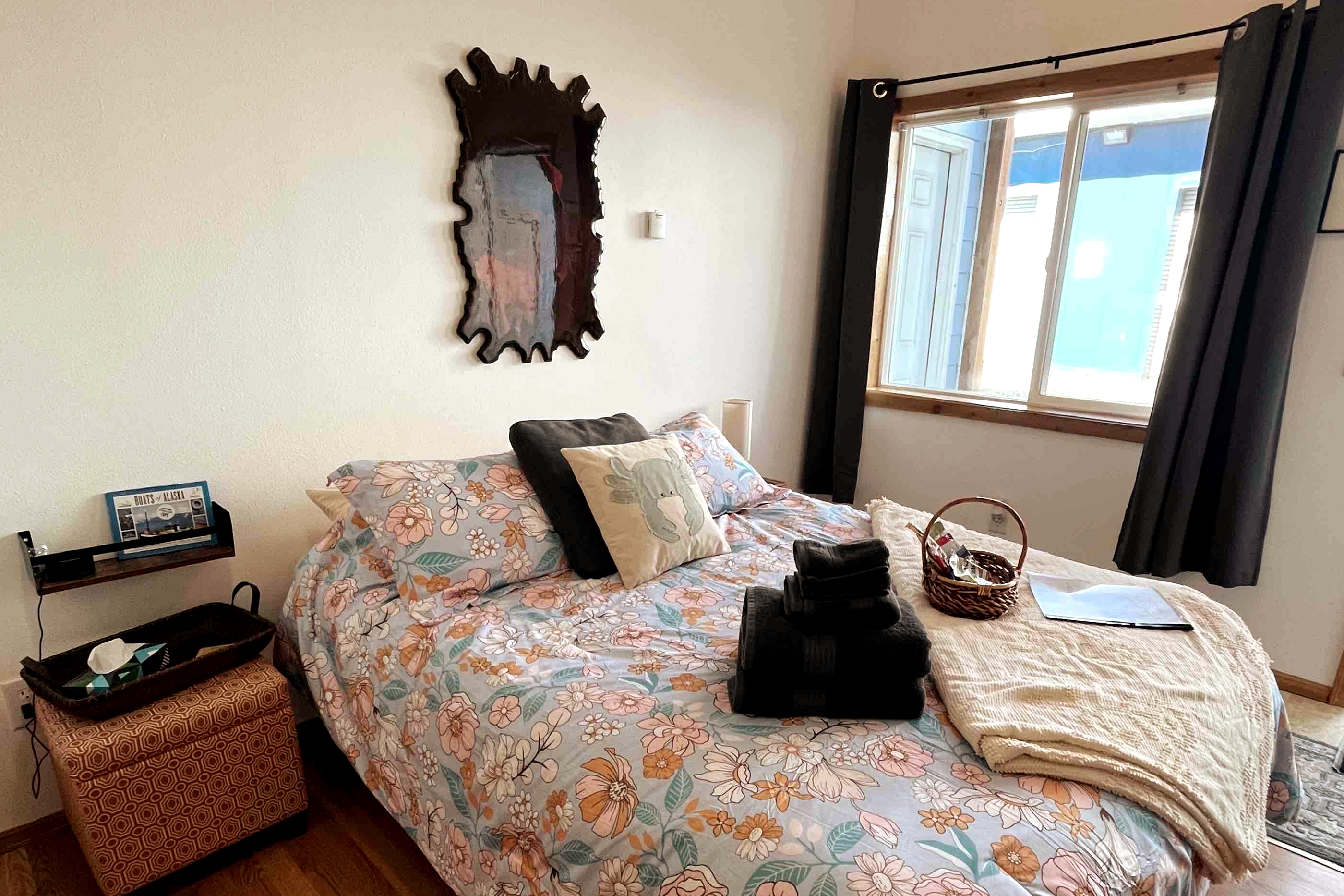 Apartment G: Gavin Hill (Car Rental Option)