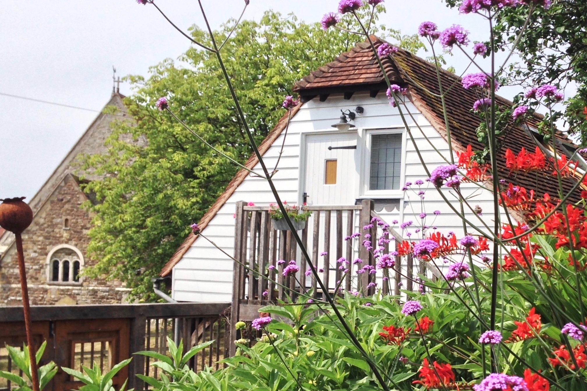 Filberts detached self-contained rural studio loft