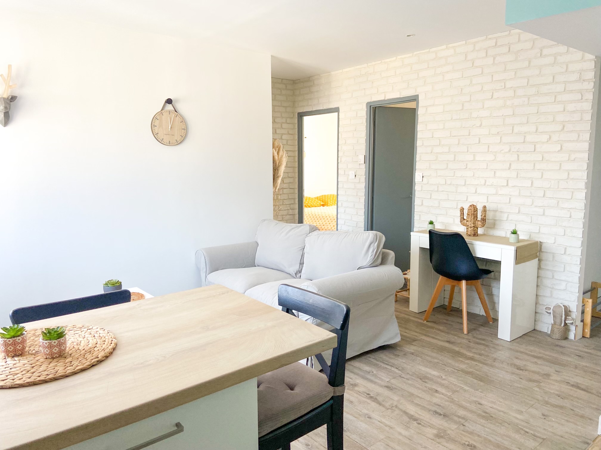 apartment T3 near city center.