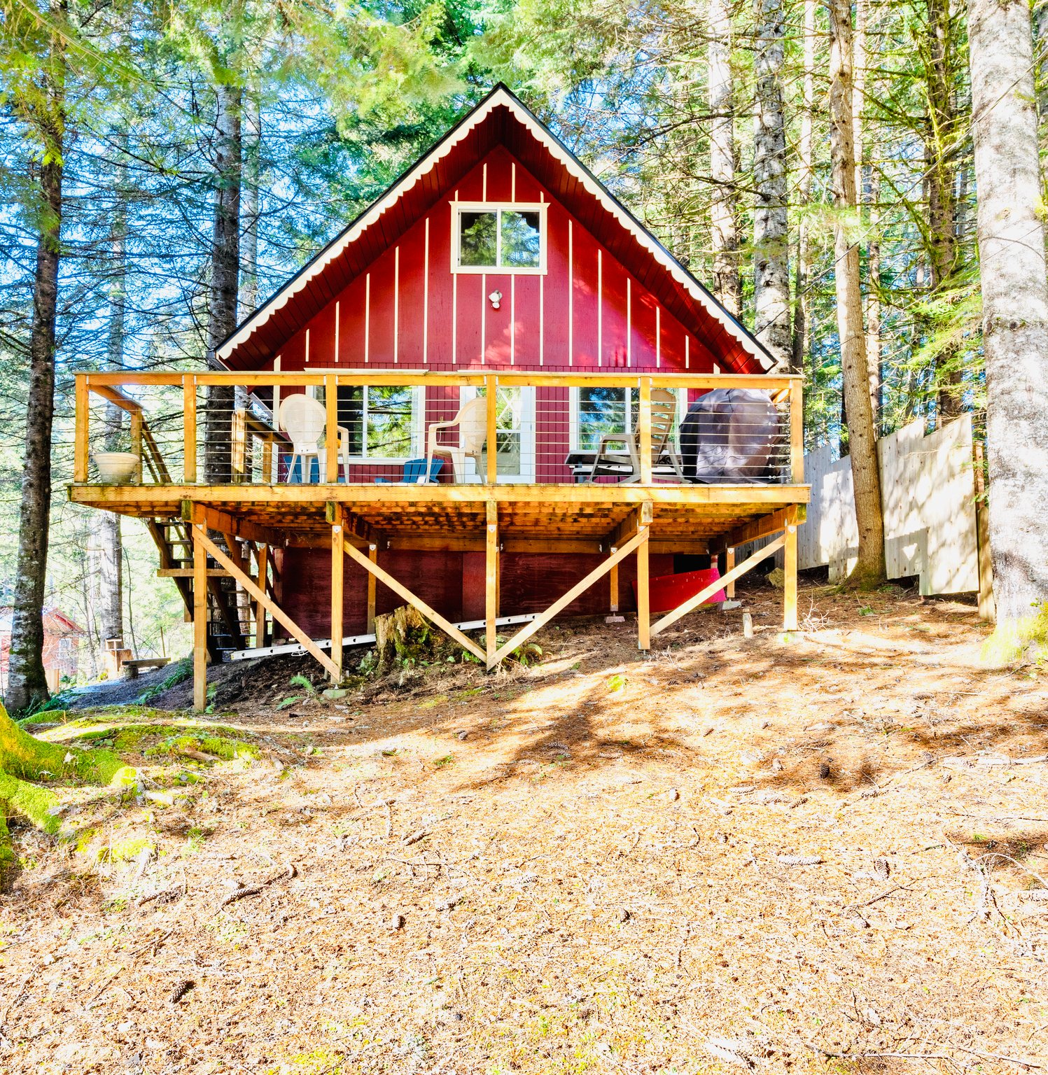 Running Deer Chalet Hot Tub, WiFi, Firepit Planinske kuće za najam