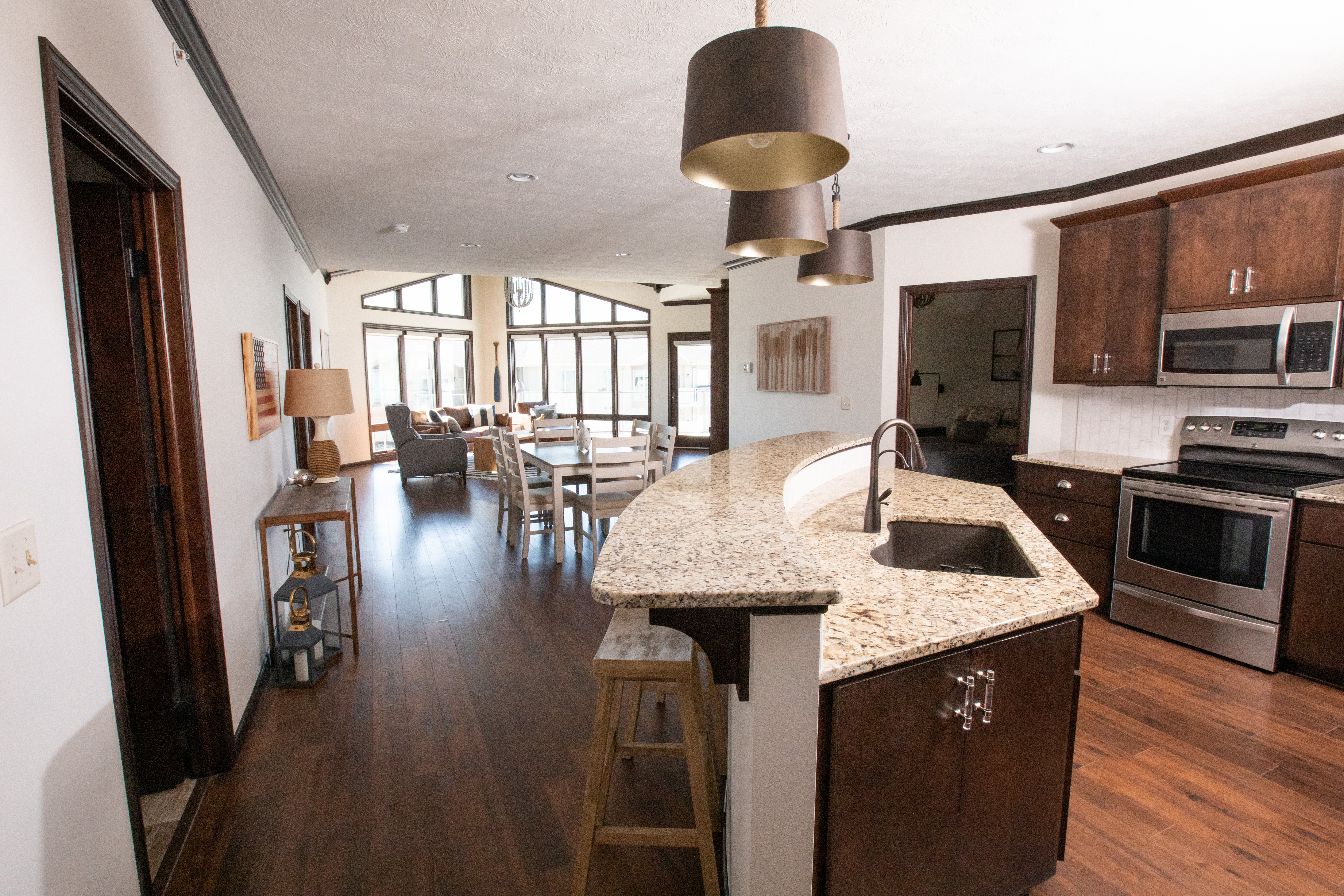 Lake Okoboji Waterfront Top Floor 3BR Condo