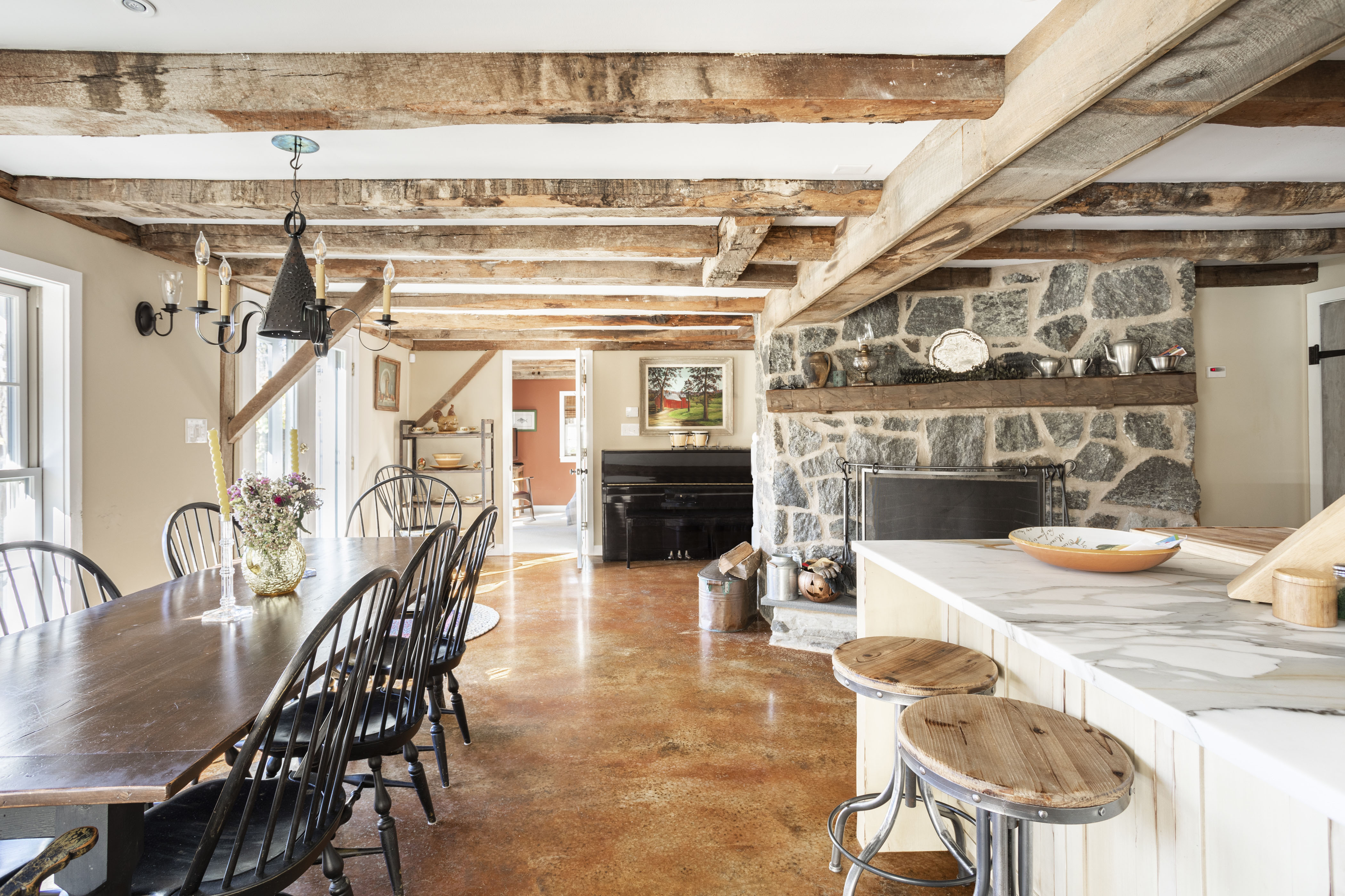 Rhinebeck Charming 1901  Converted Barn