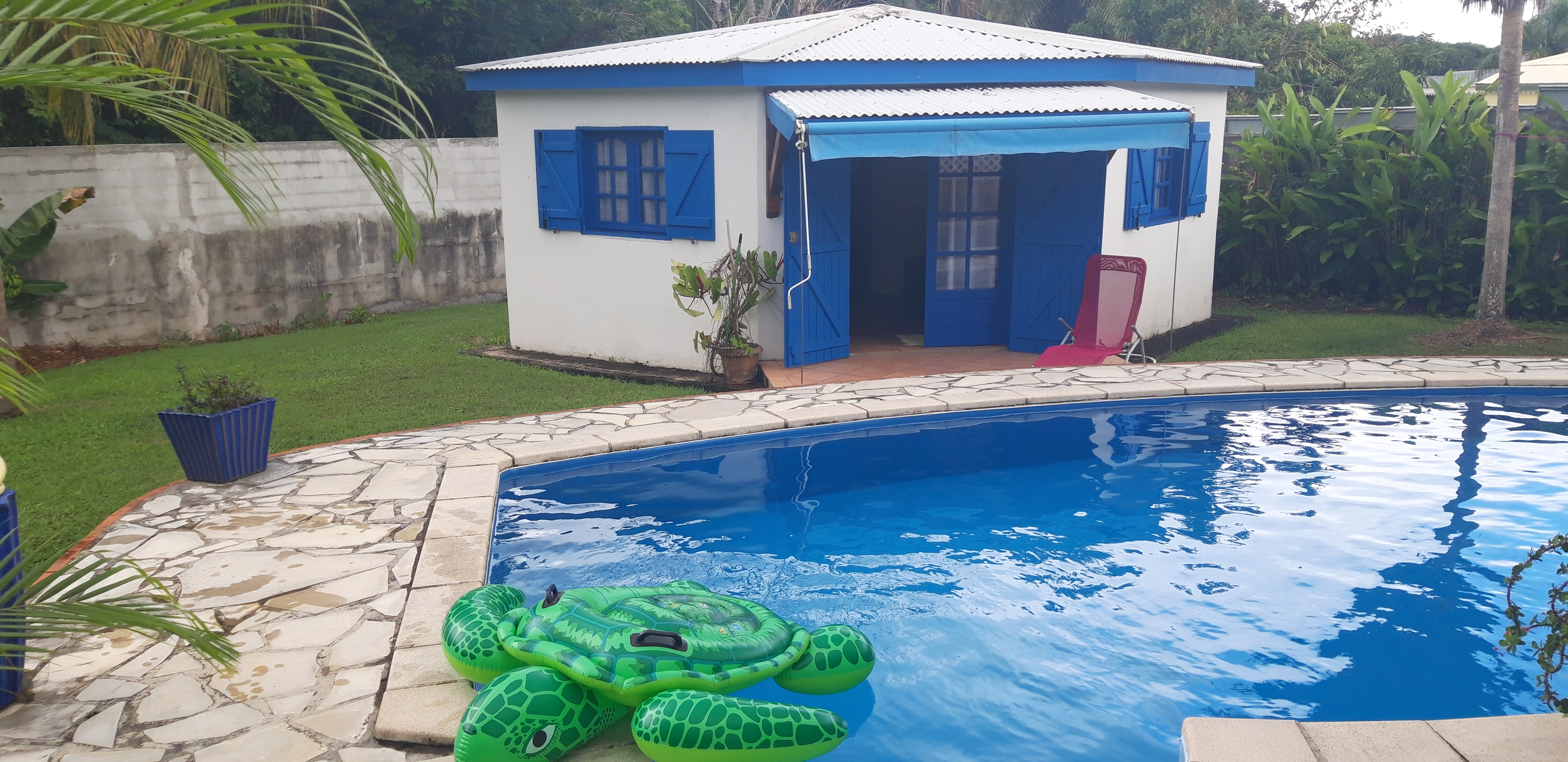 ideal for tourist or business stays