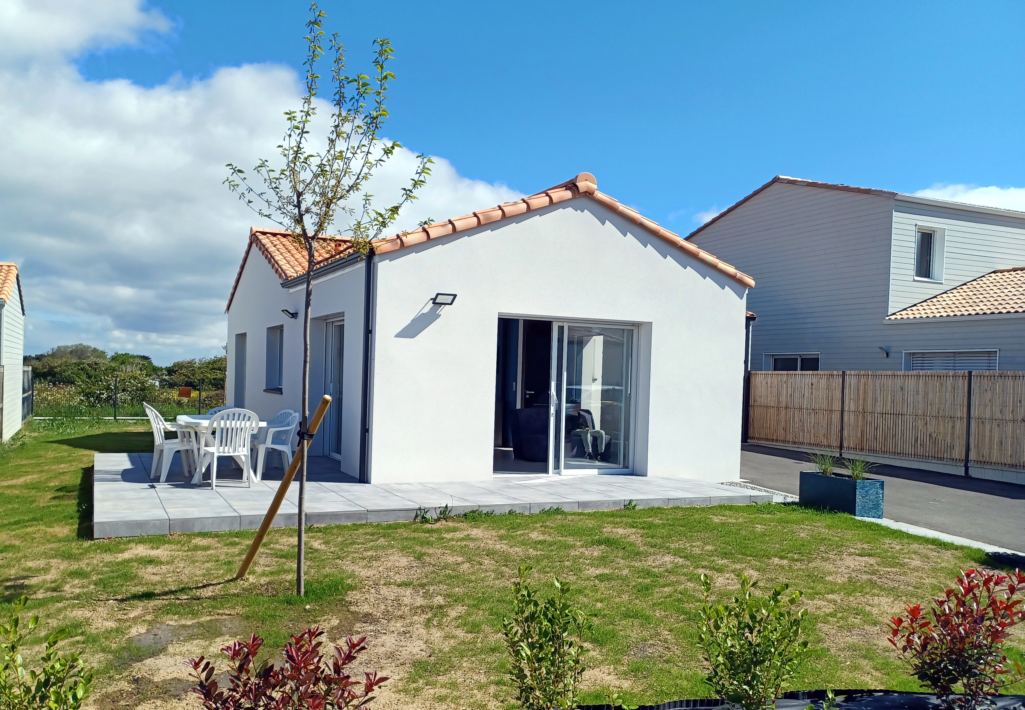 La Yole - 2 steps from the beach and the village