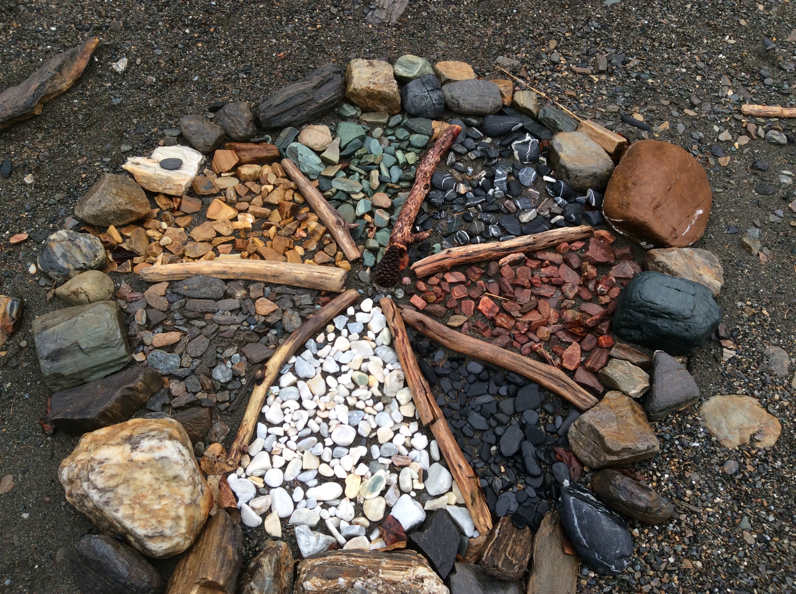 Kootenay Lakeshore Cottage