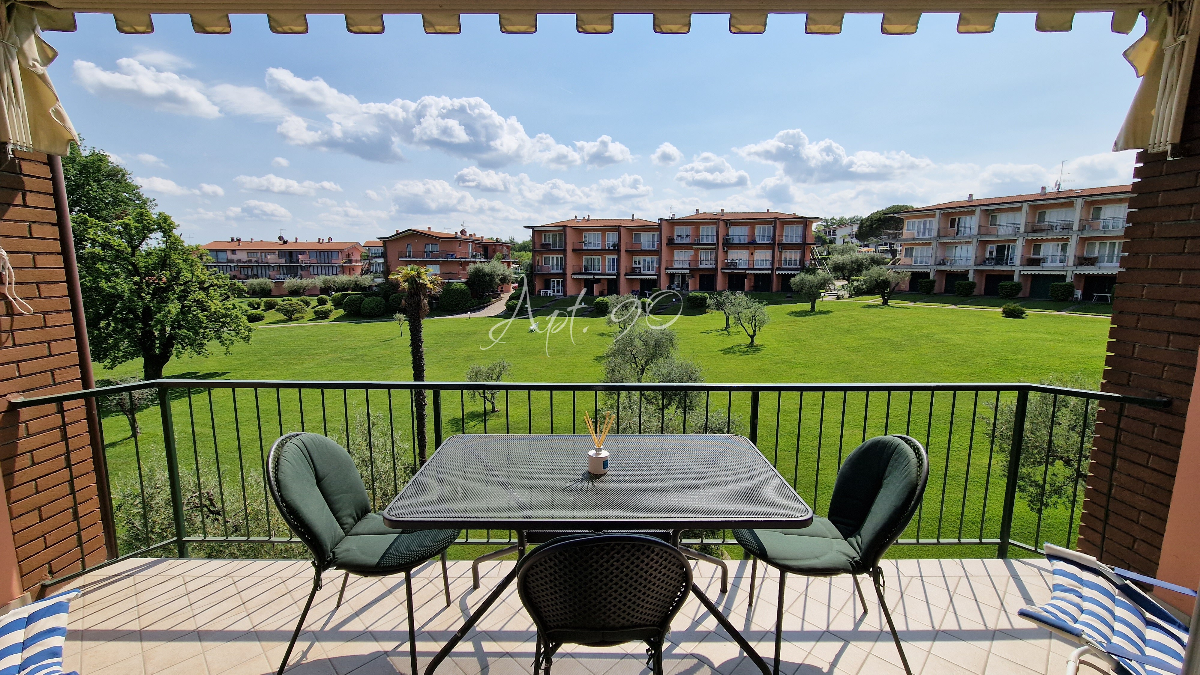 Apt. 90 Lovely Apartment 50m From The Beach