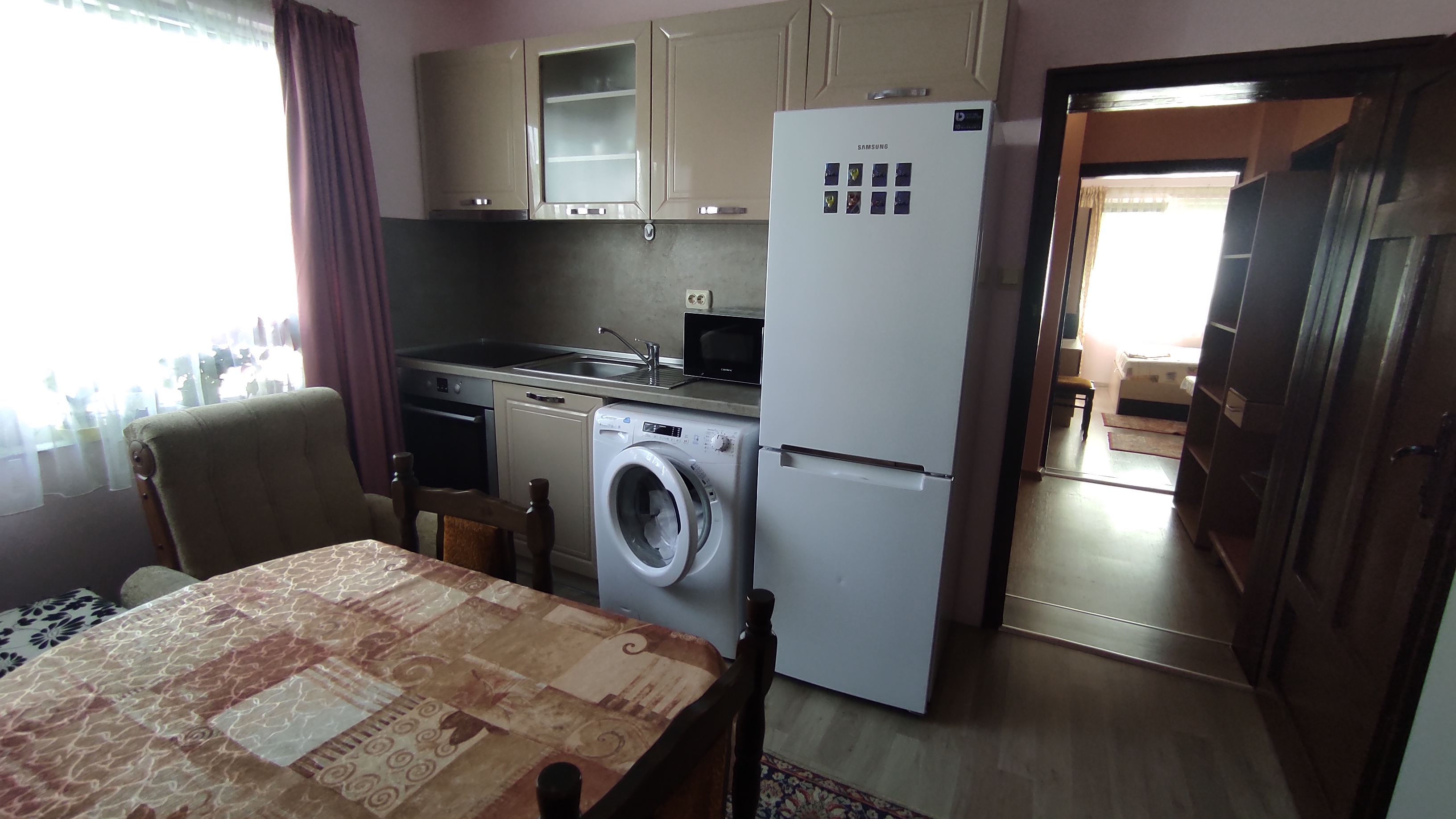 Luxury rooms and apartments