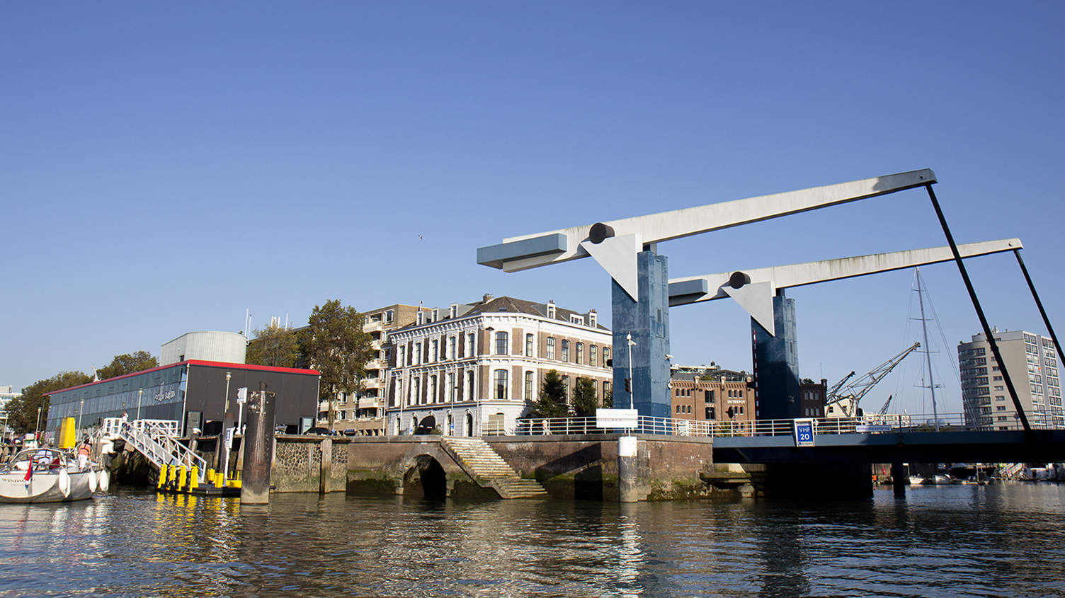 Pincoffs 2 Room Rooftop Apartment — Rotterdam stay