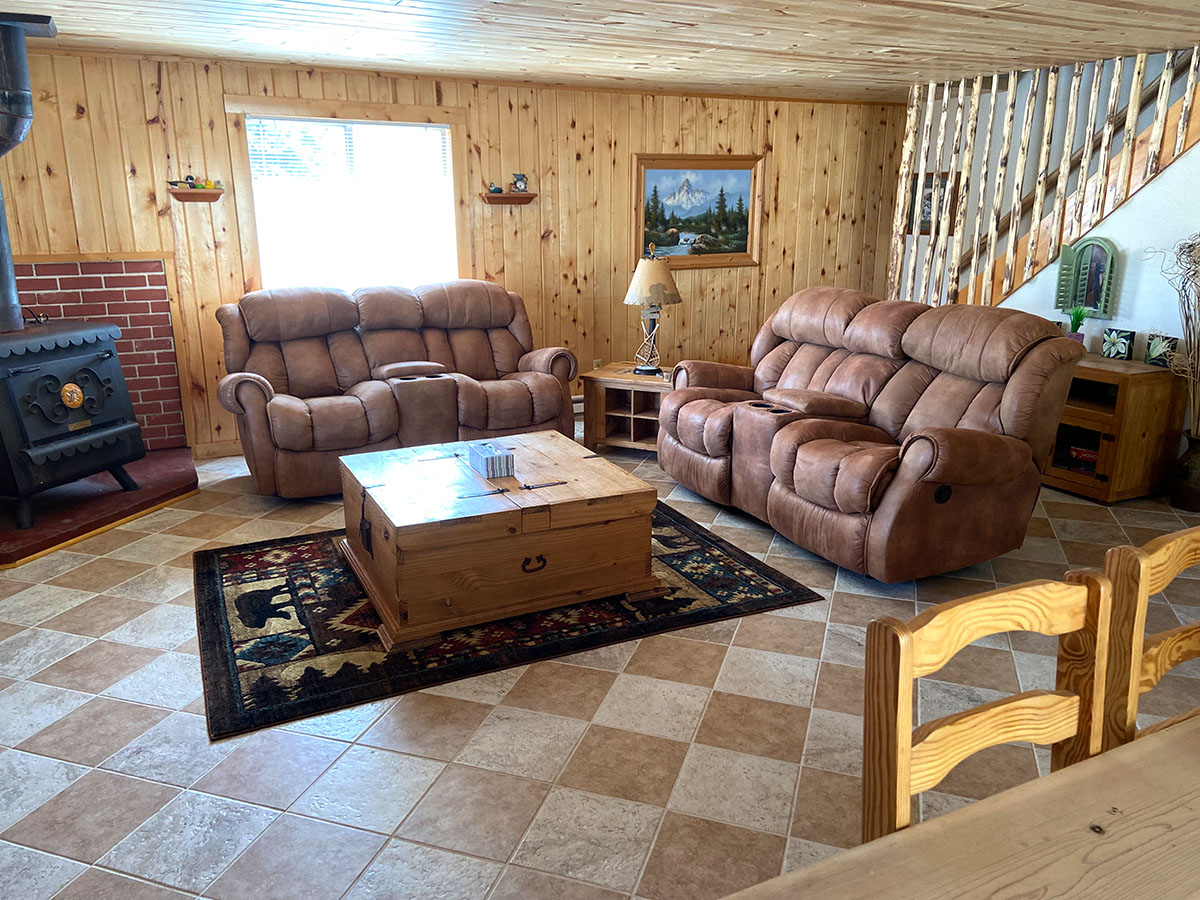 Relaxing, cozy cabin by Coller State Wildlife area