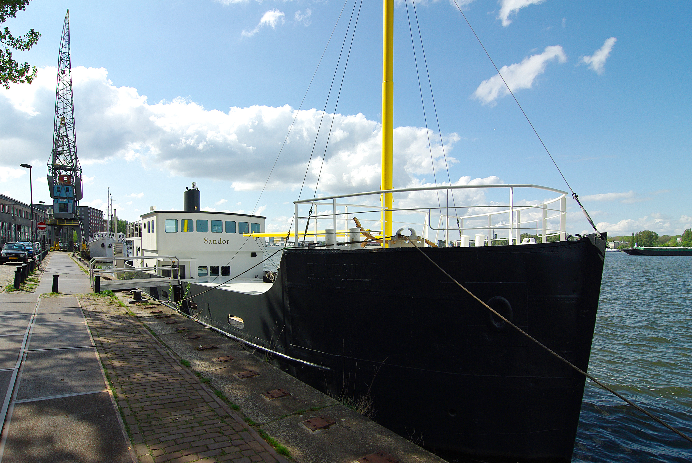 Authentic Ship with a stunning view! — Amsterdam stay