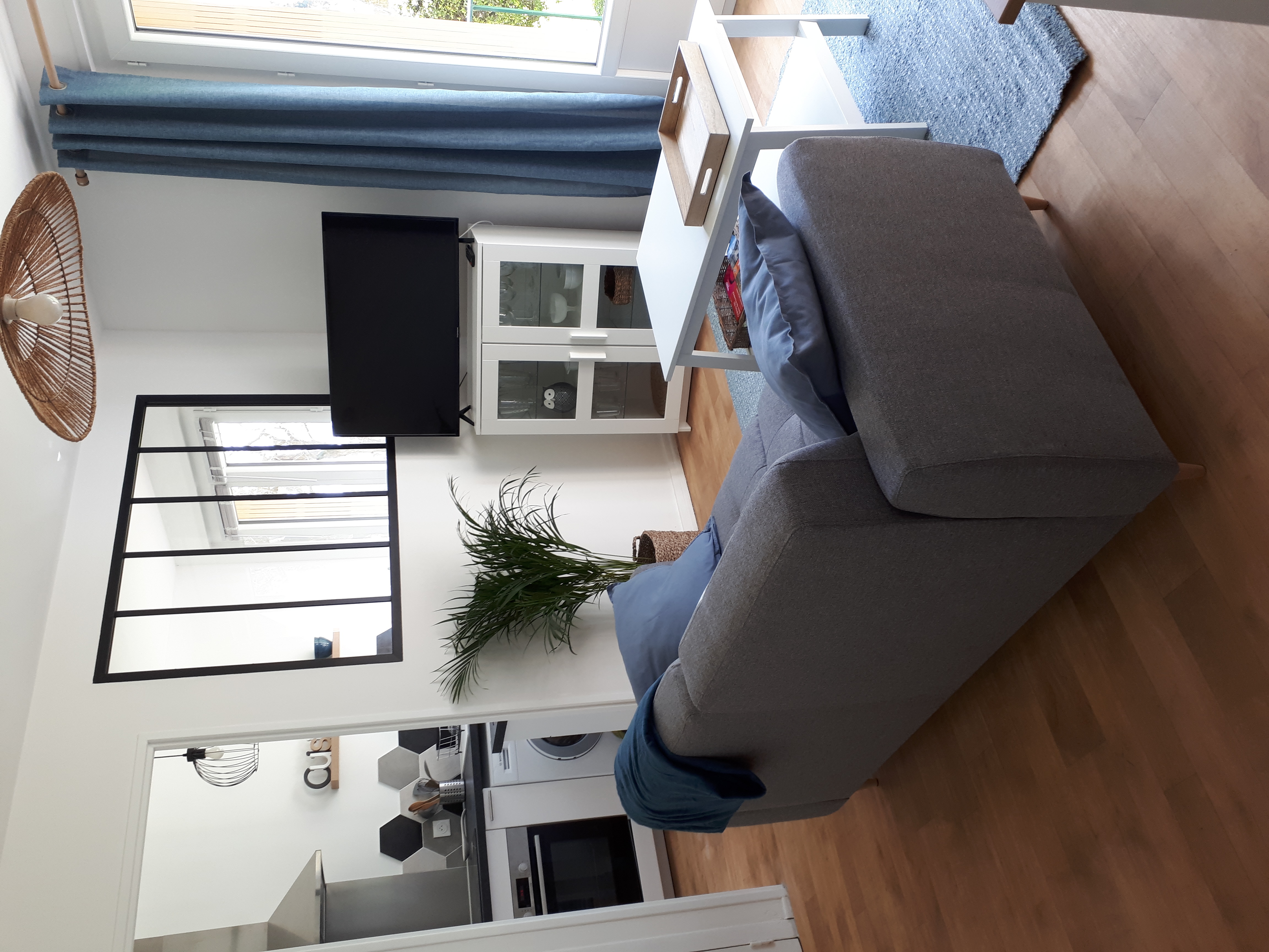 Renovated apartment with private parking space