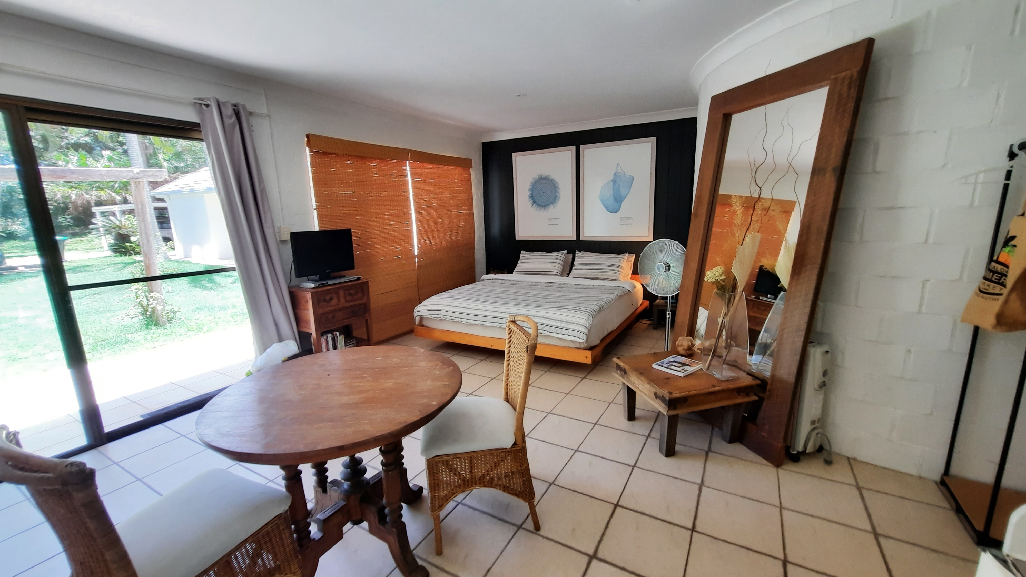 Tranquil Studio 5kms from Byron Bay in BYRON SHIRE COUNCIL, Northern Rivers