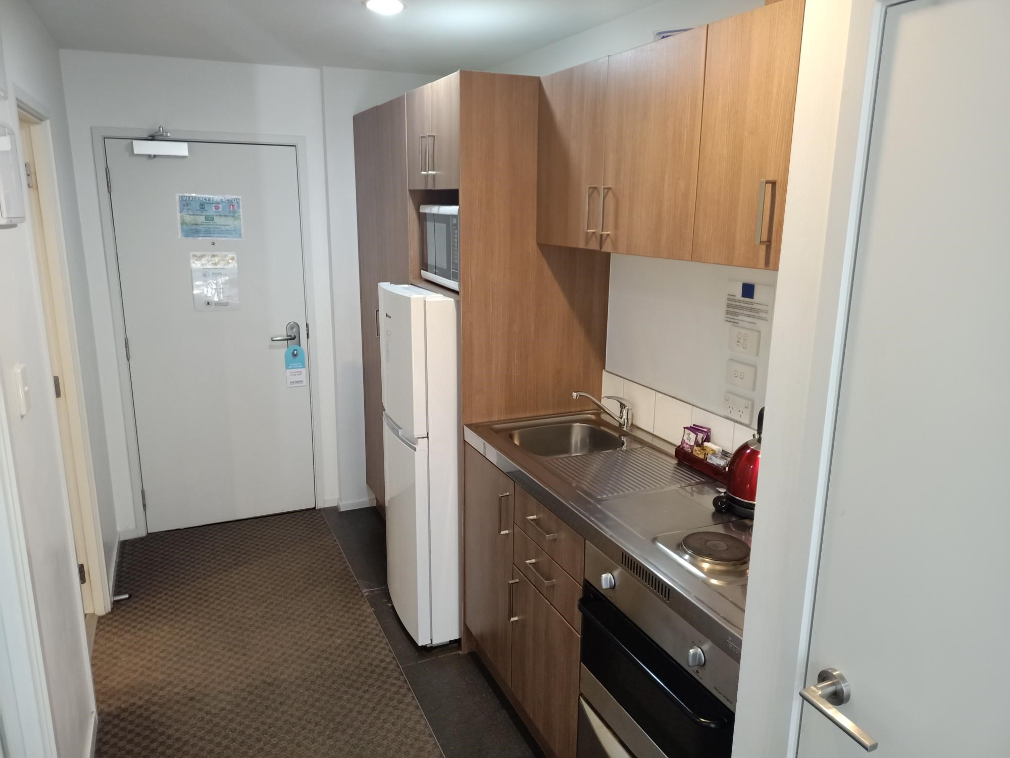 2 Bedroom Apartment for a Weekly Stay Serviced apartments for Rent in