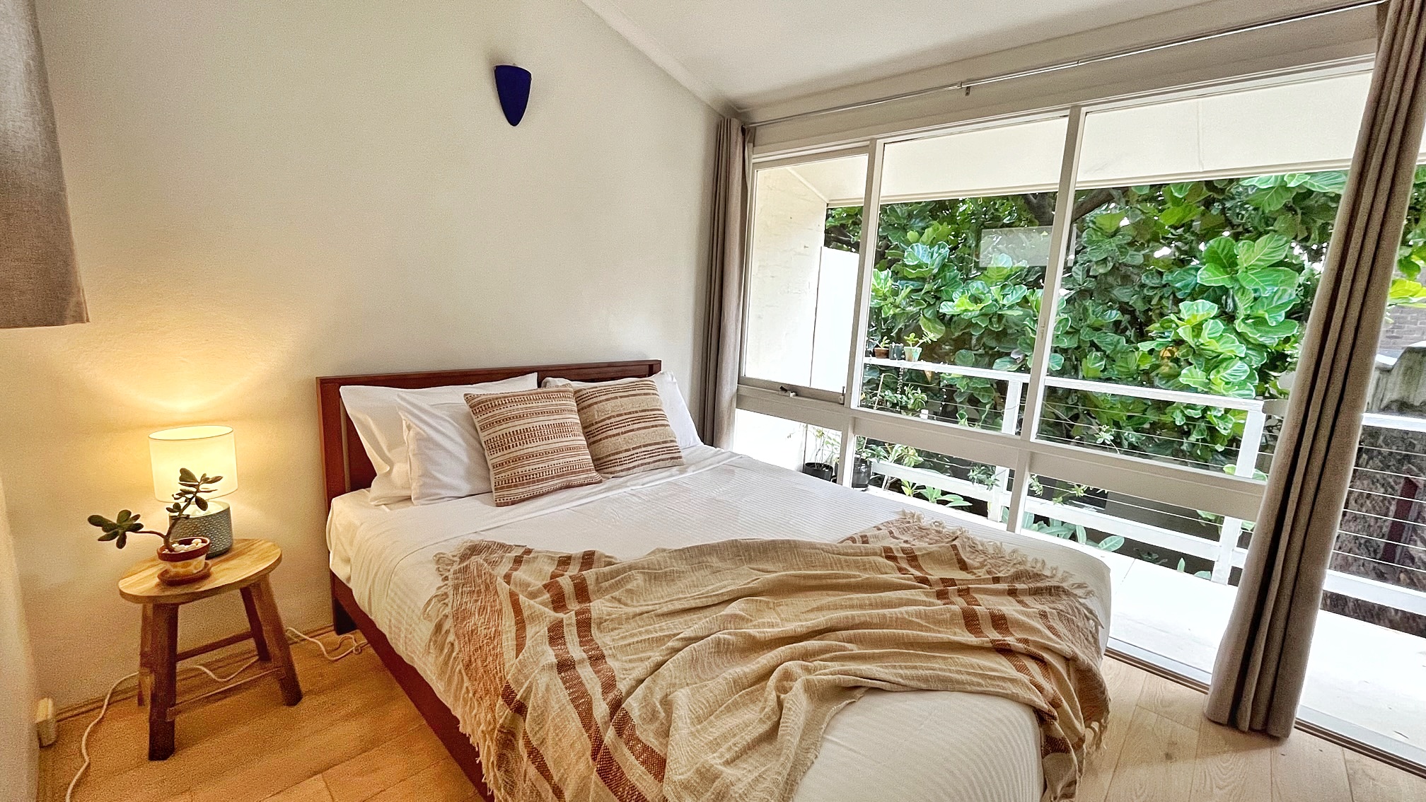 Canopy Room 3 · Fig Tree House near Botanic Garden