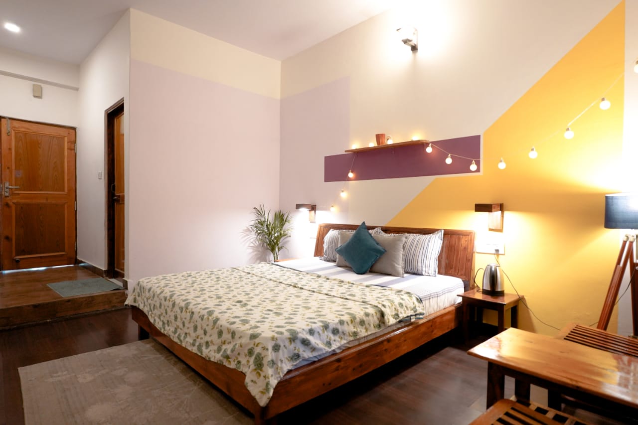 King Room with Balcony | The Birdhouse Villa