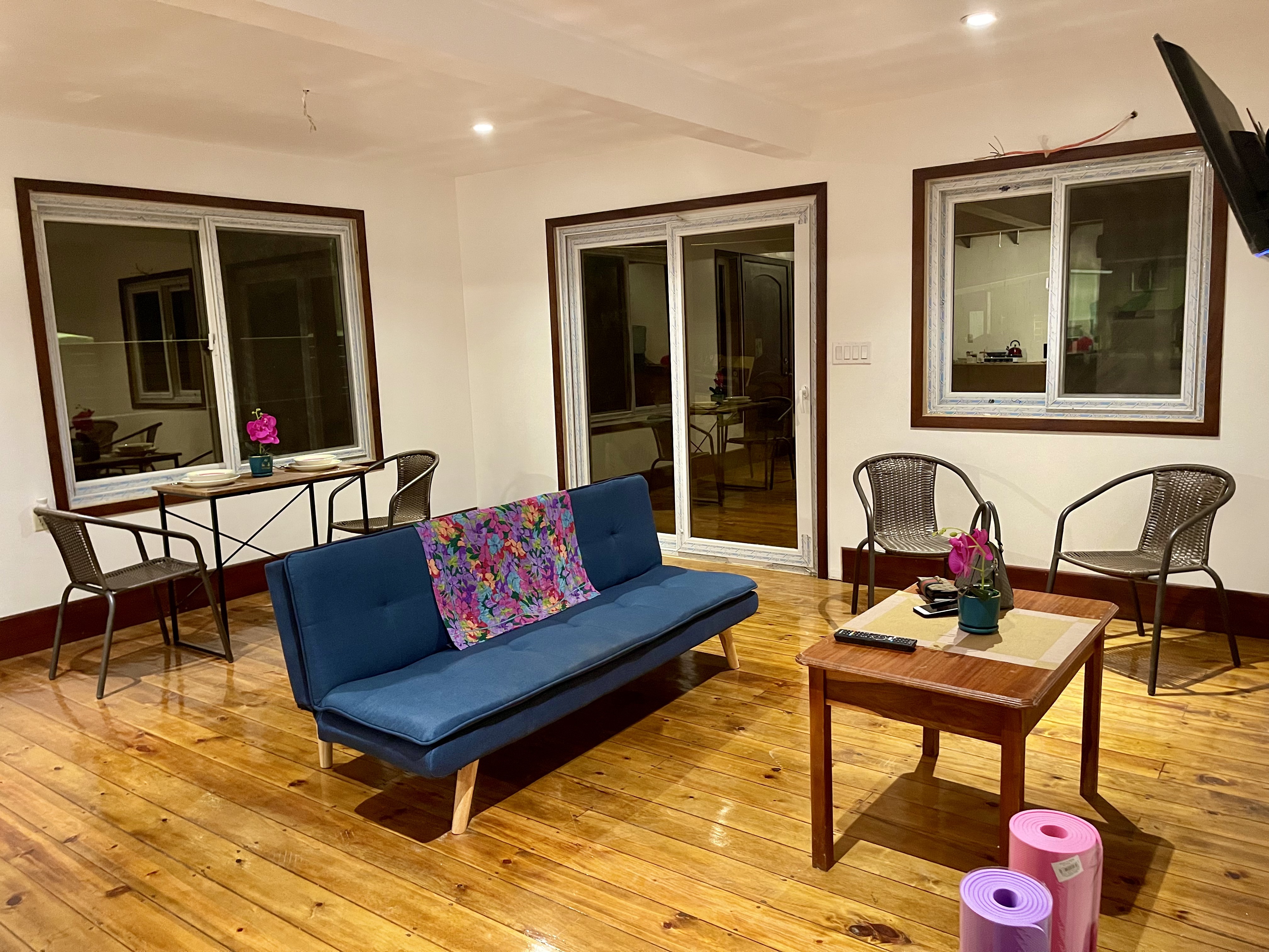 Casa Rosa - Cozy 3 bedroom cabin with A/C