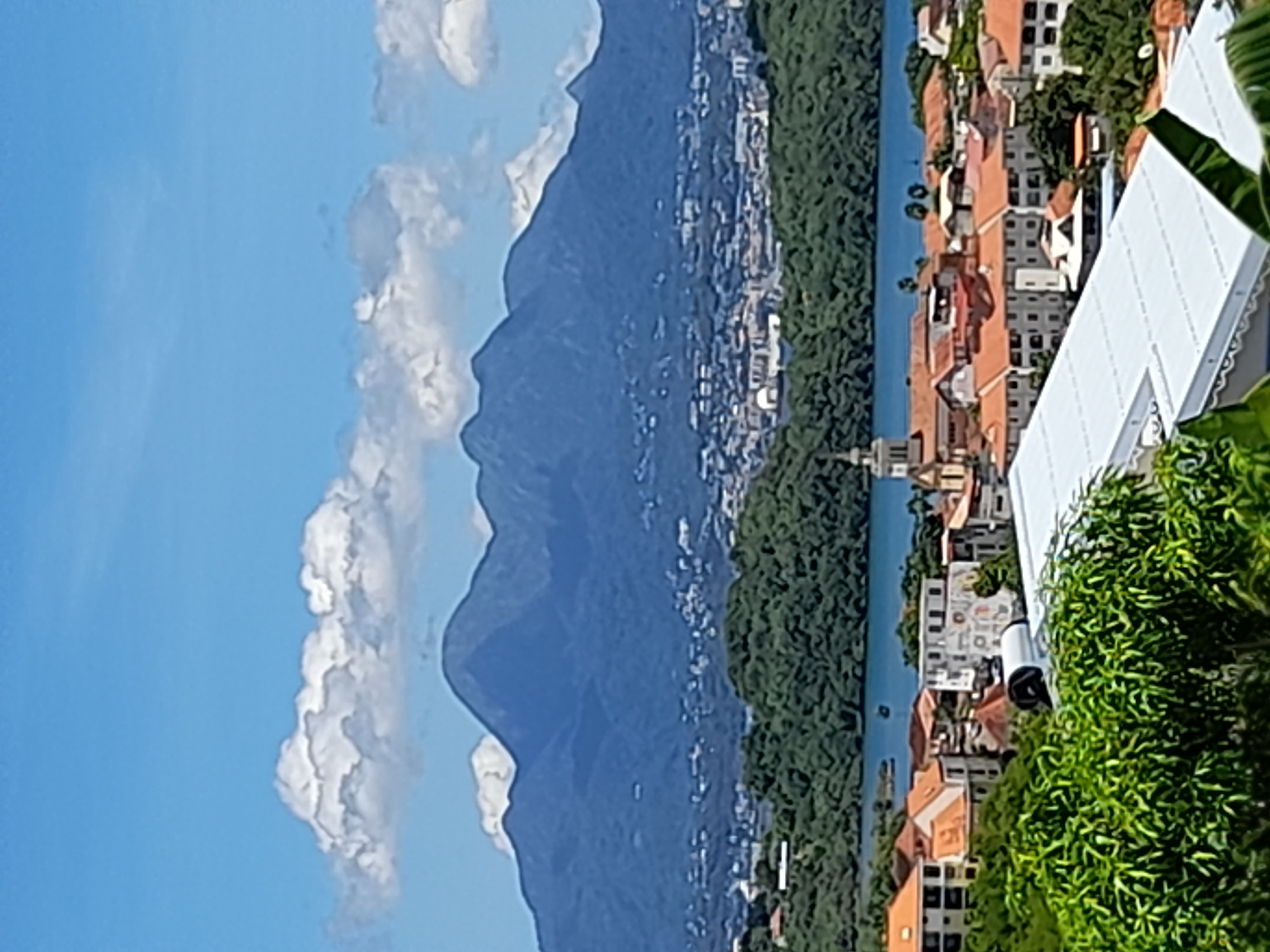 VILLA  IXORA HAS A SPLENDID VIEW