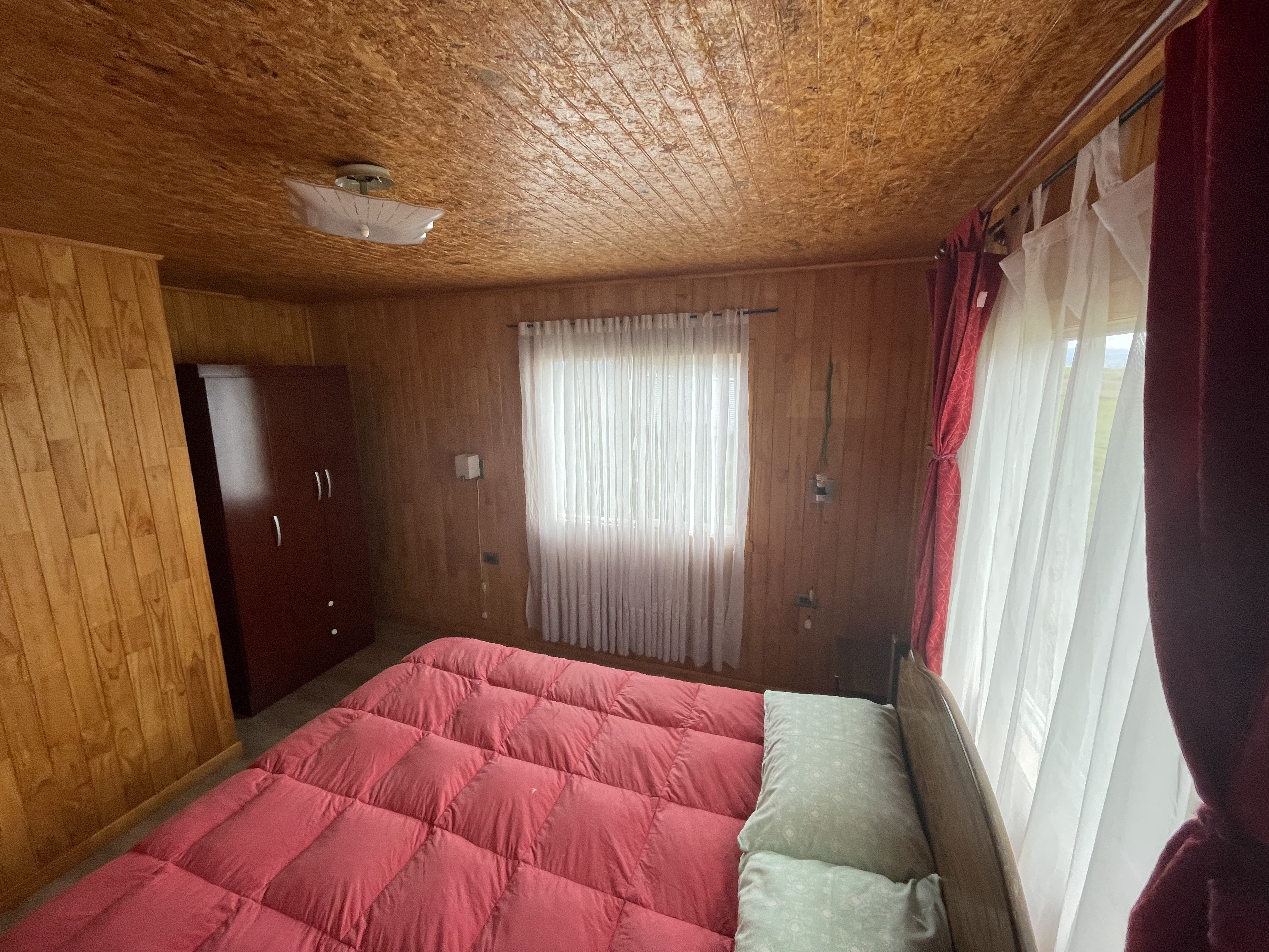 Cozy and friendly cabin away from routine