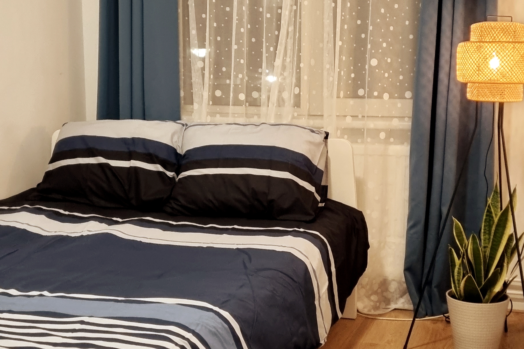 Free Parking + great Access โ Amsterdam stay