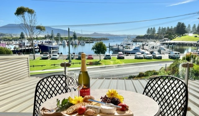 Marina VIEWS #2 - Views, location & luxury