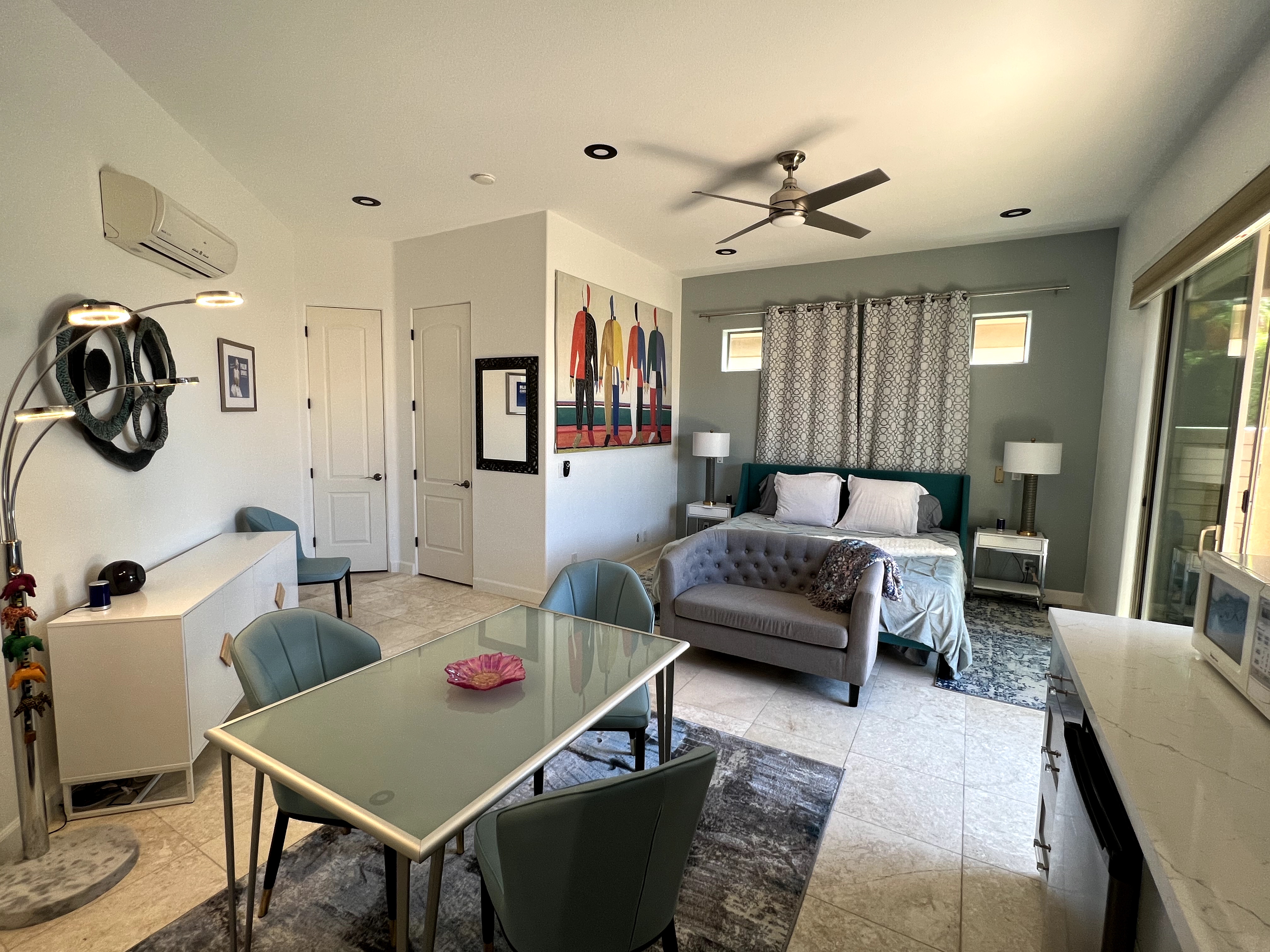 Private, free-standing casita