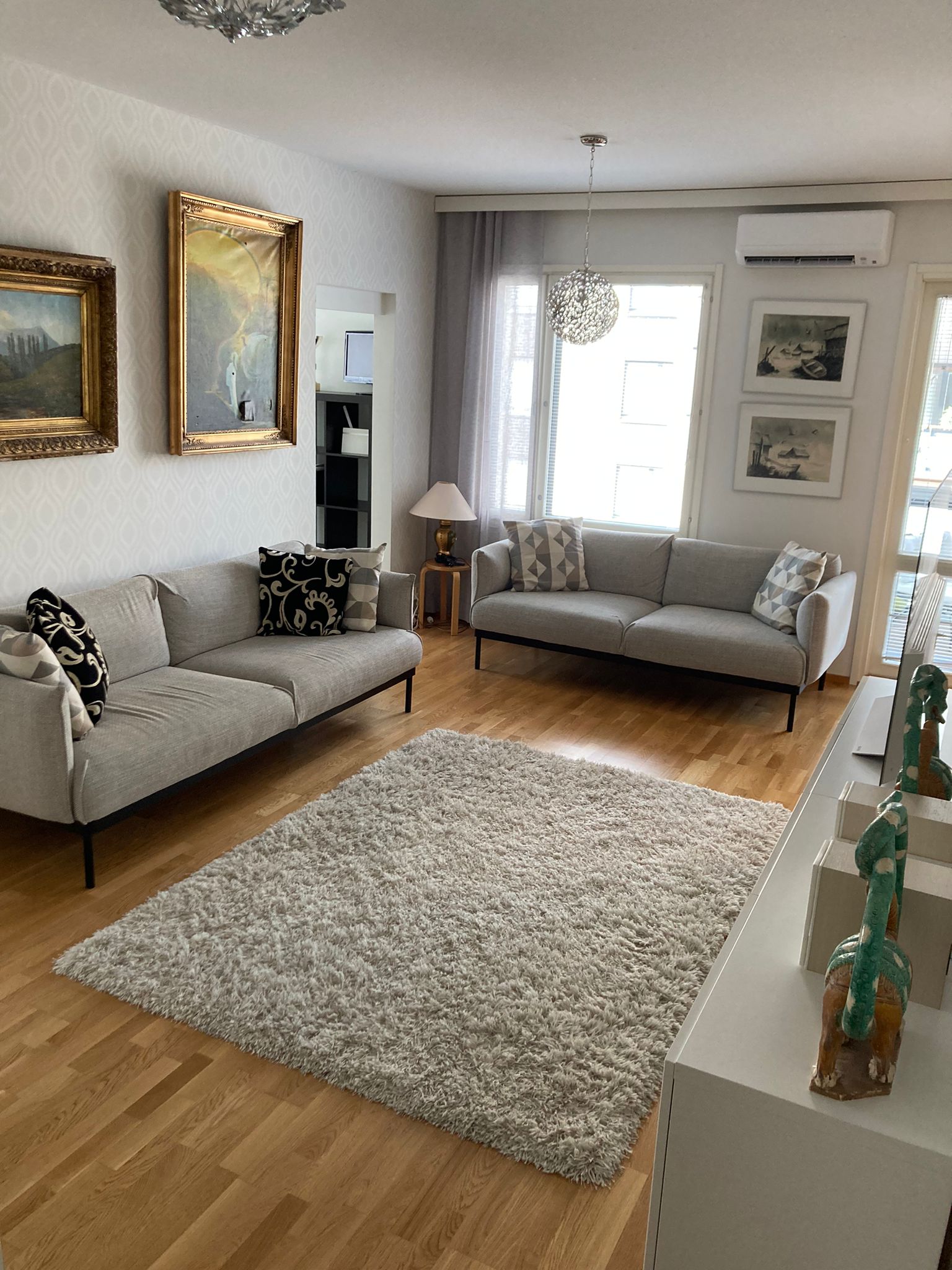3h+k+sauna 73.5 m2 right in the heart of the city.